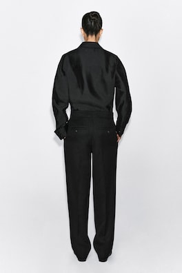 TAILORED WOOL STRAIGHT-LEG PANTS — CARBON 5