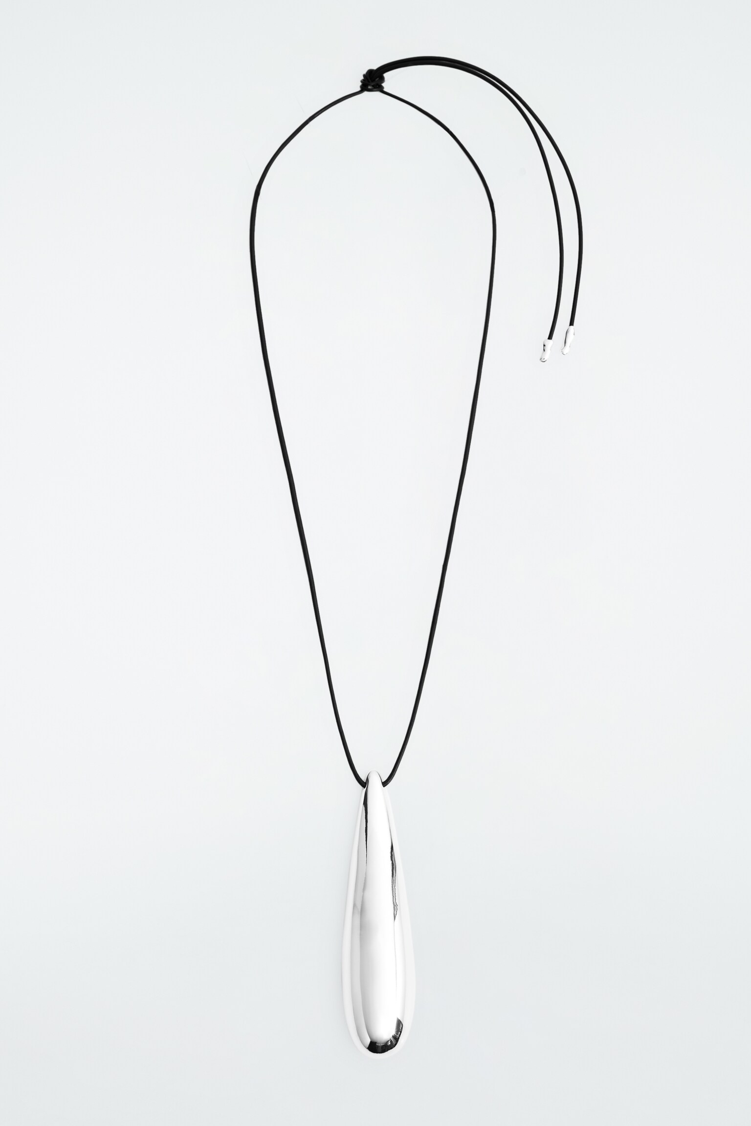 OVERSIZED DROPLET PENDANT NECKLACE - SILVER