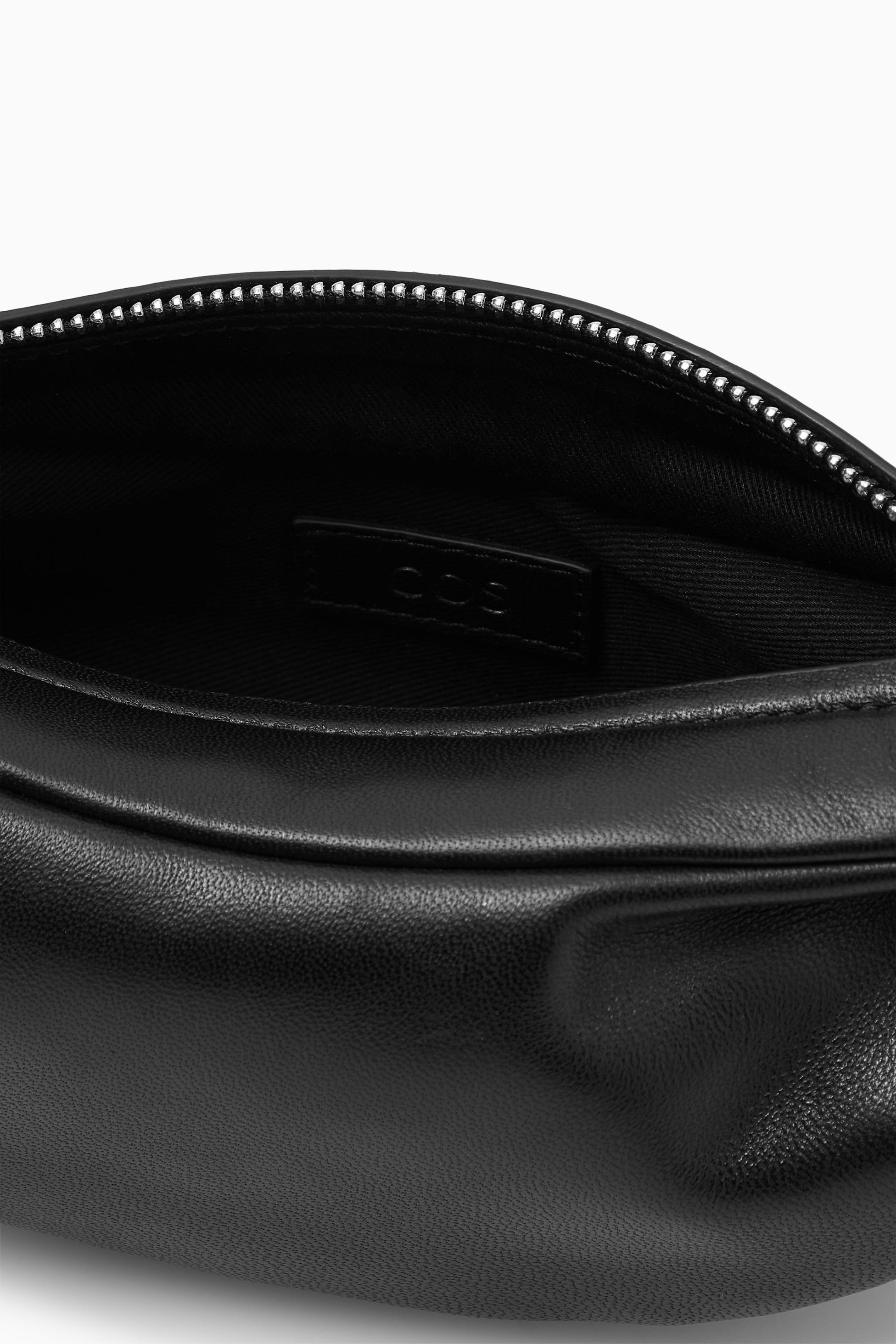 StillMedia/DescriptiveDetail