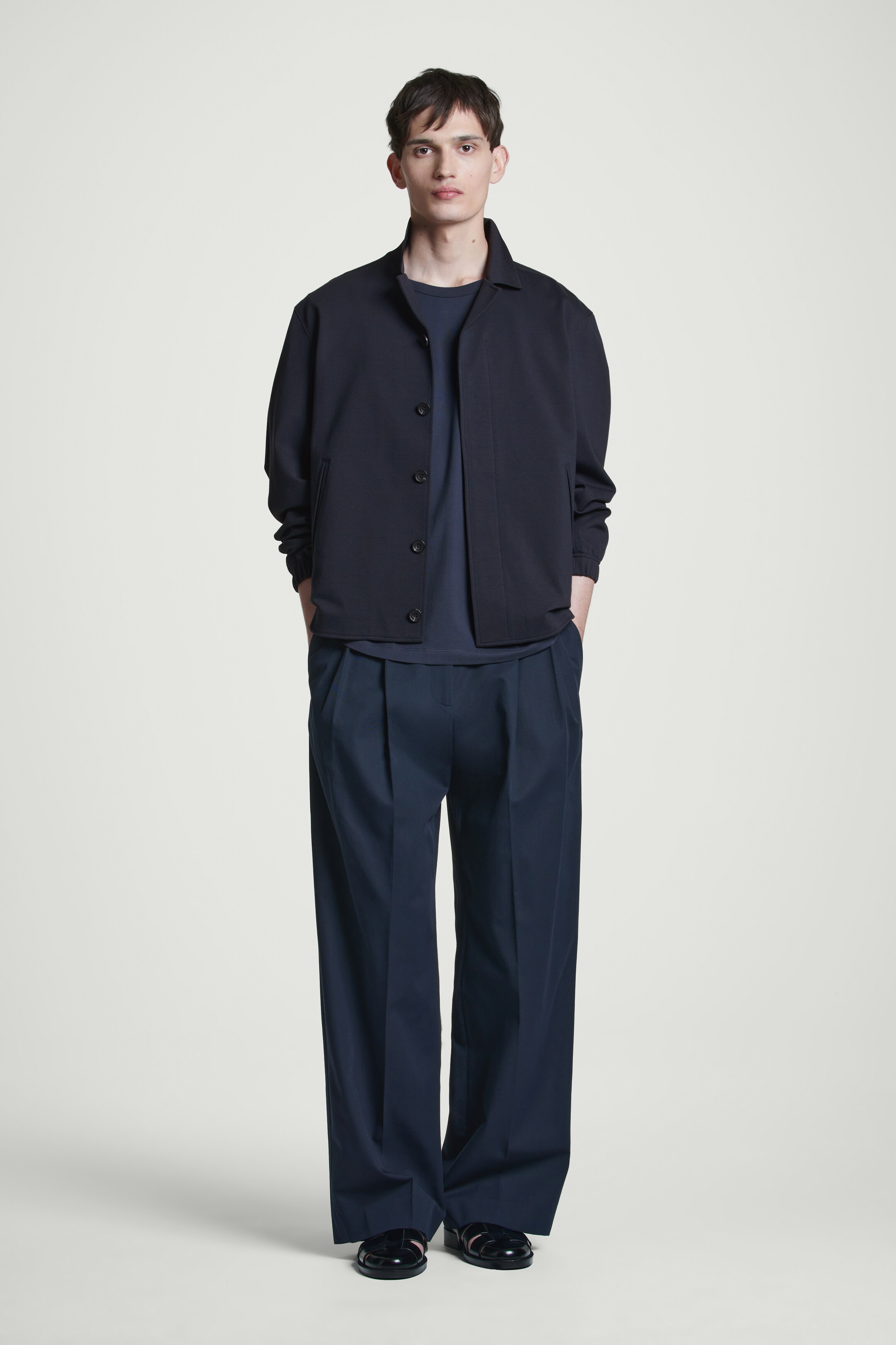 Ingrandisci l'immagine: BRUSHED-COTTON T-SHIRT - NAVY - UOMO | H&M CH 2