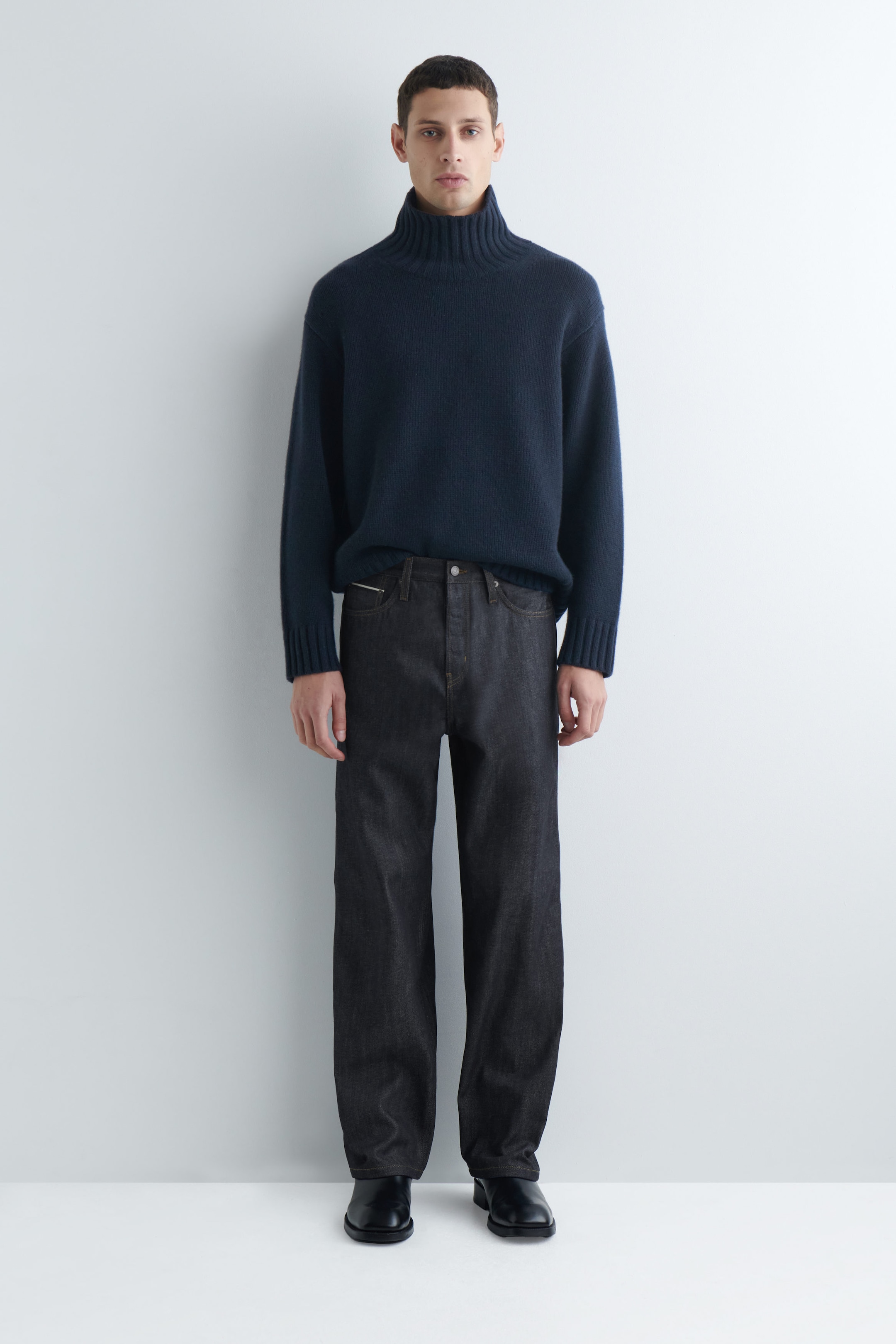 RIDER RAW SELVEDGE STRAIGHT-LEG JEANS