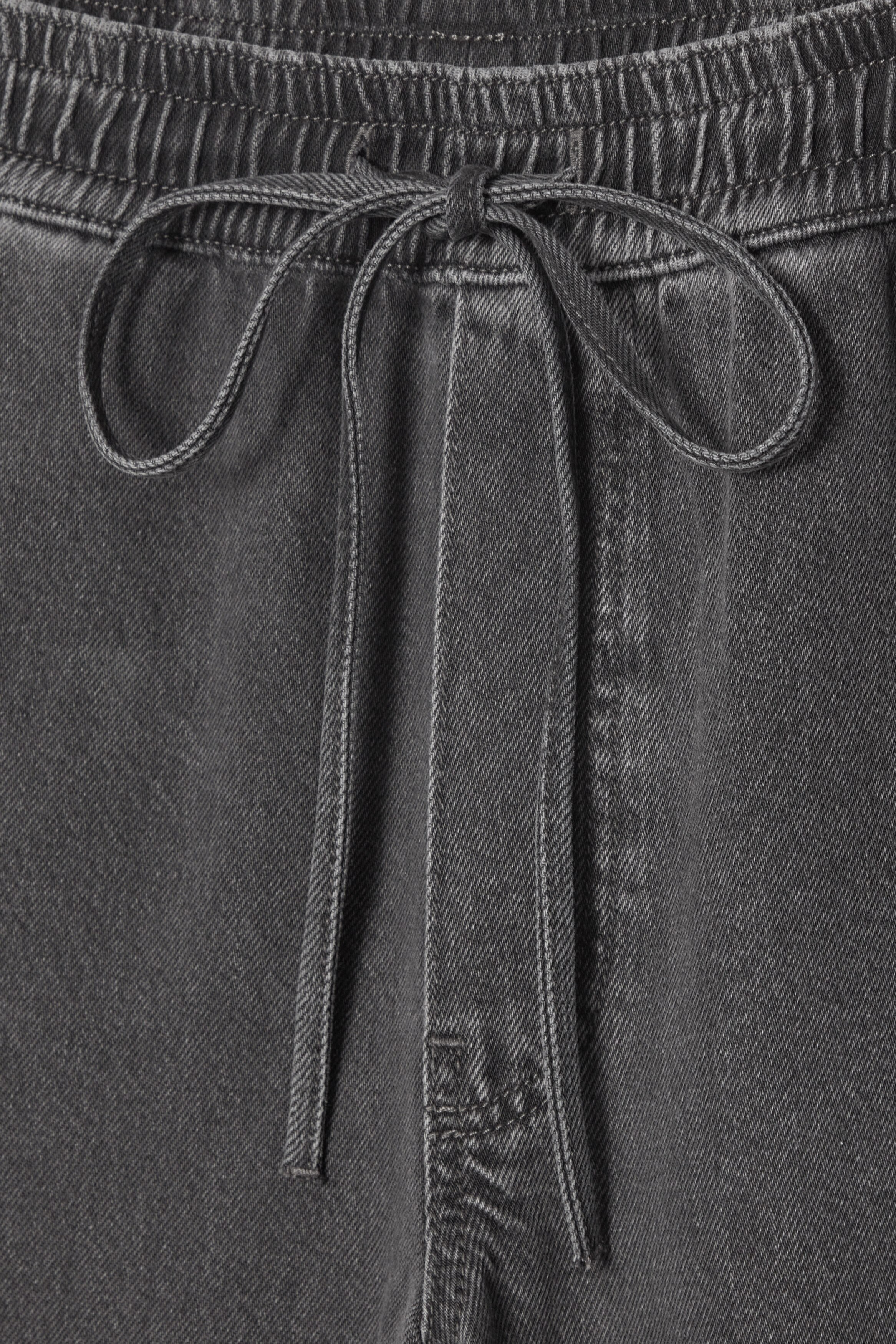 WIDE-LEG FLUID DENIM TROUSERS - WASHED BLACK | COS
