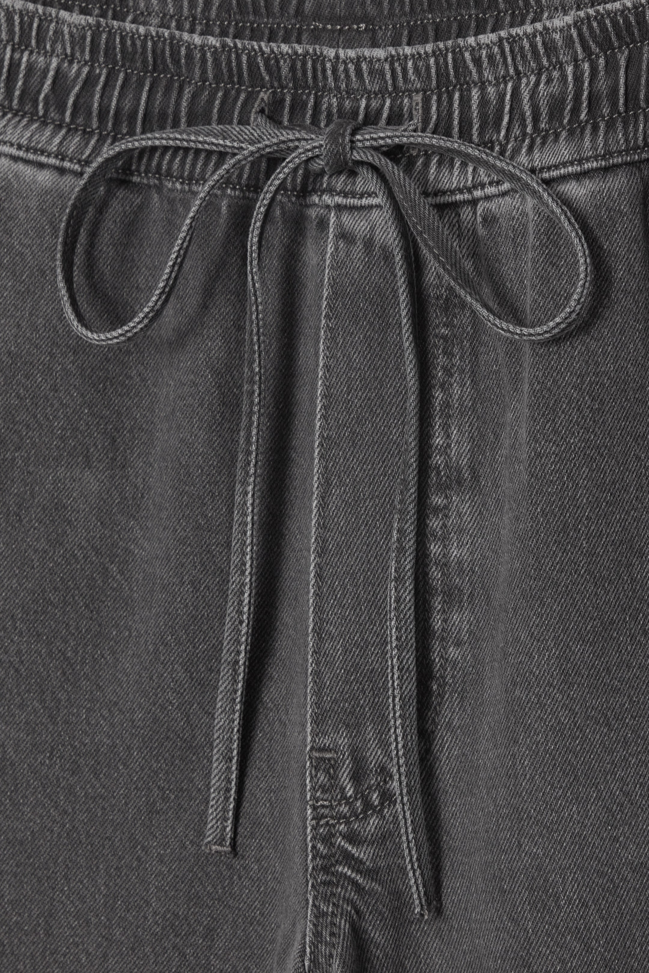 StillMedia/DescriptiveDetail