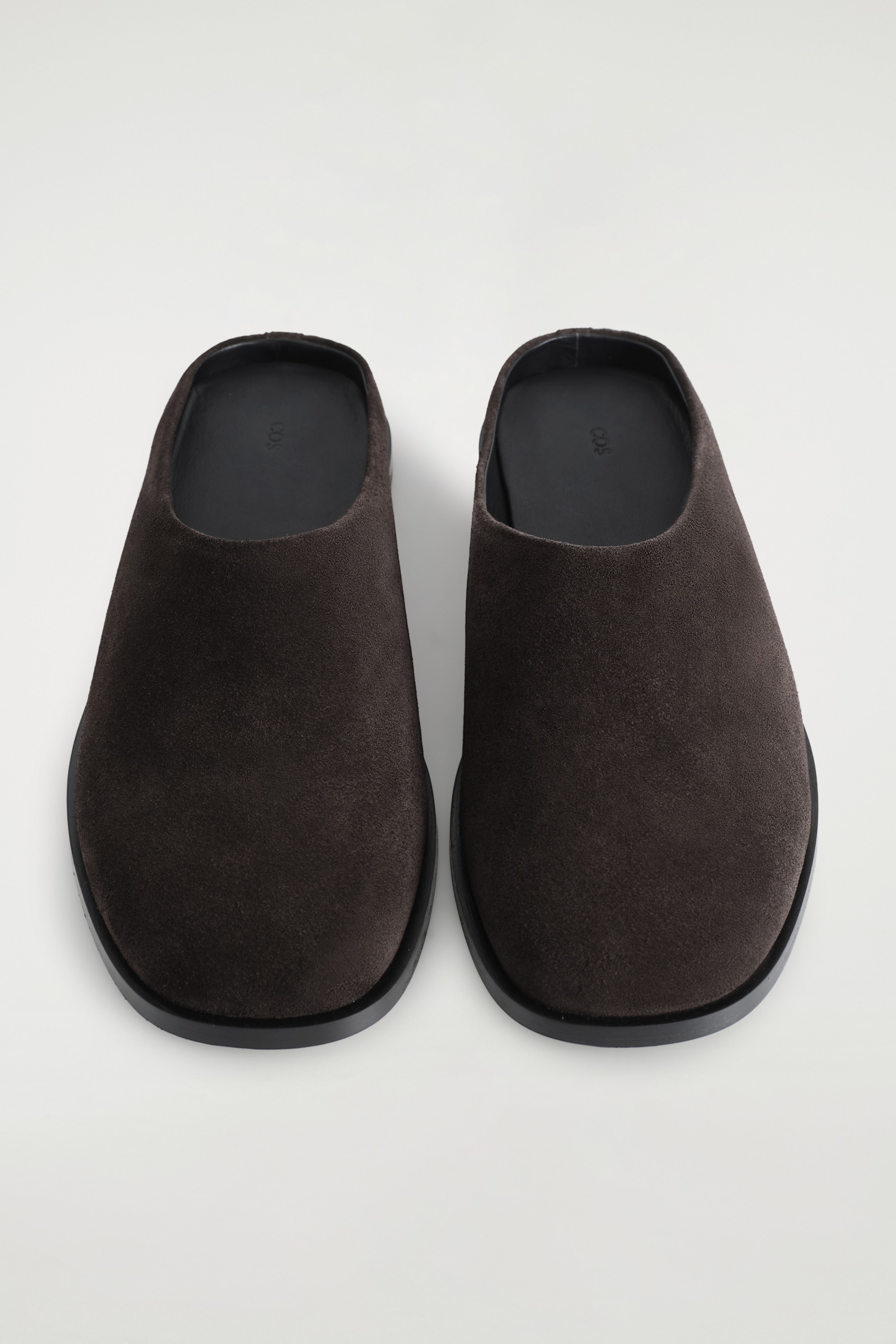 Ingrandisci l'immagine: CLASSIC SUEDE MULES - DARK BROWN - DONNA | H&M CH 6