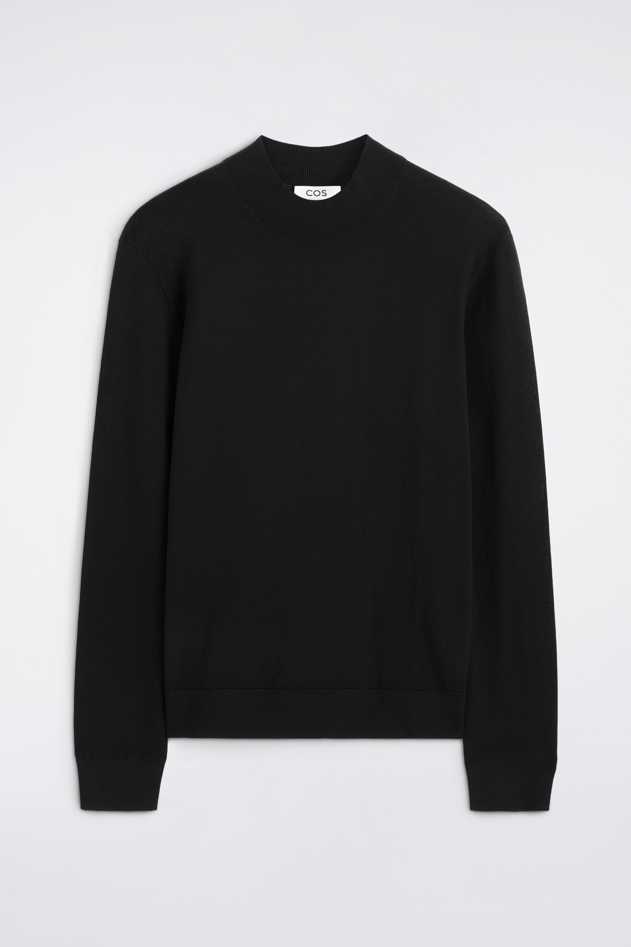 PULL SLIM EN MÉRINOS COL MONTANT