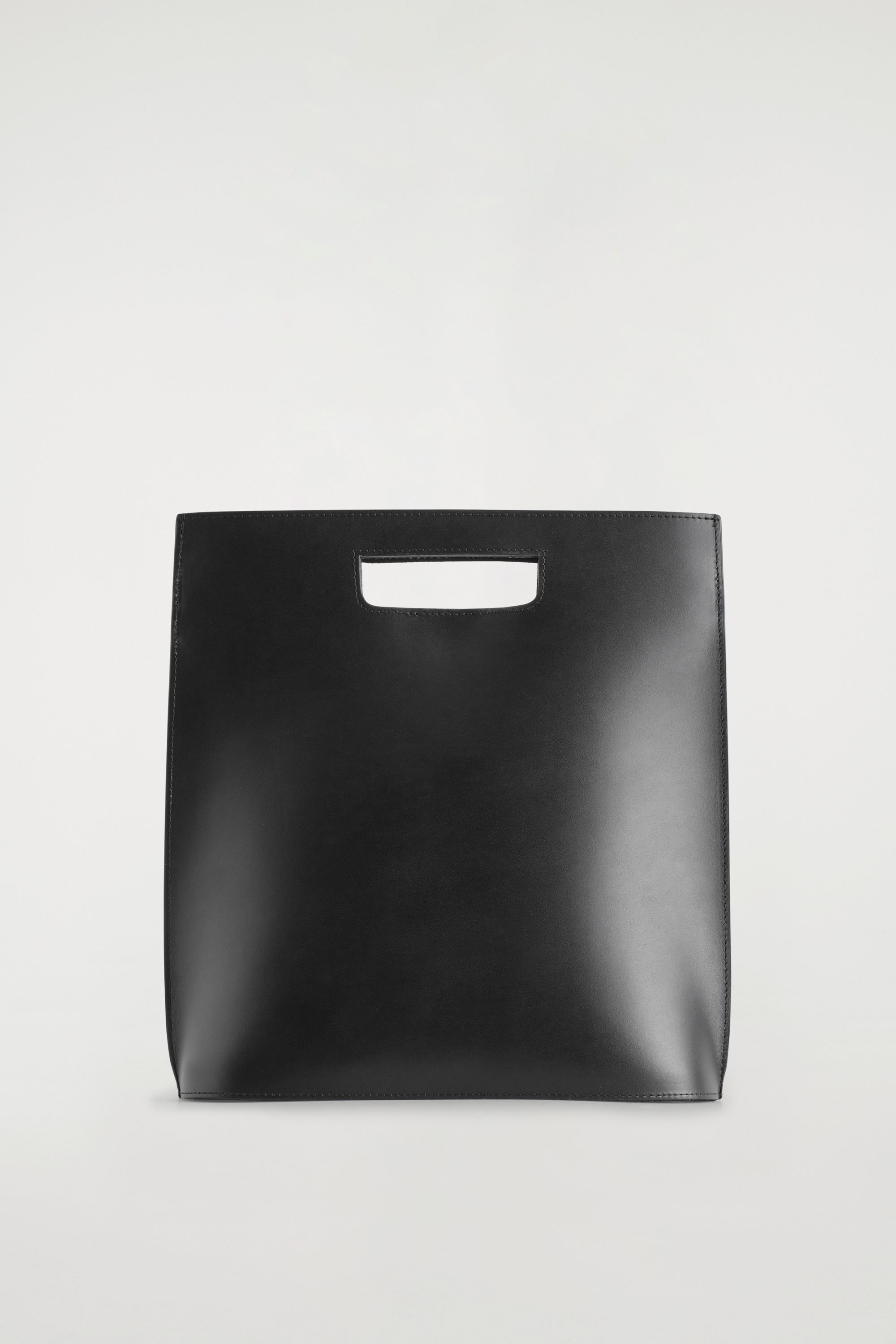 FOLIO BAG - LEATHER - BLACK | COS