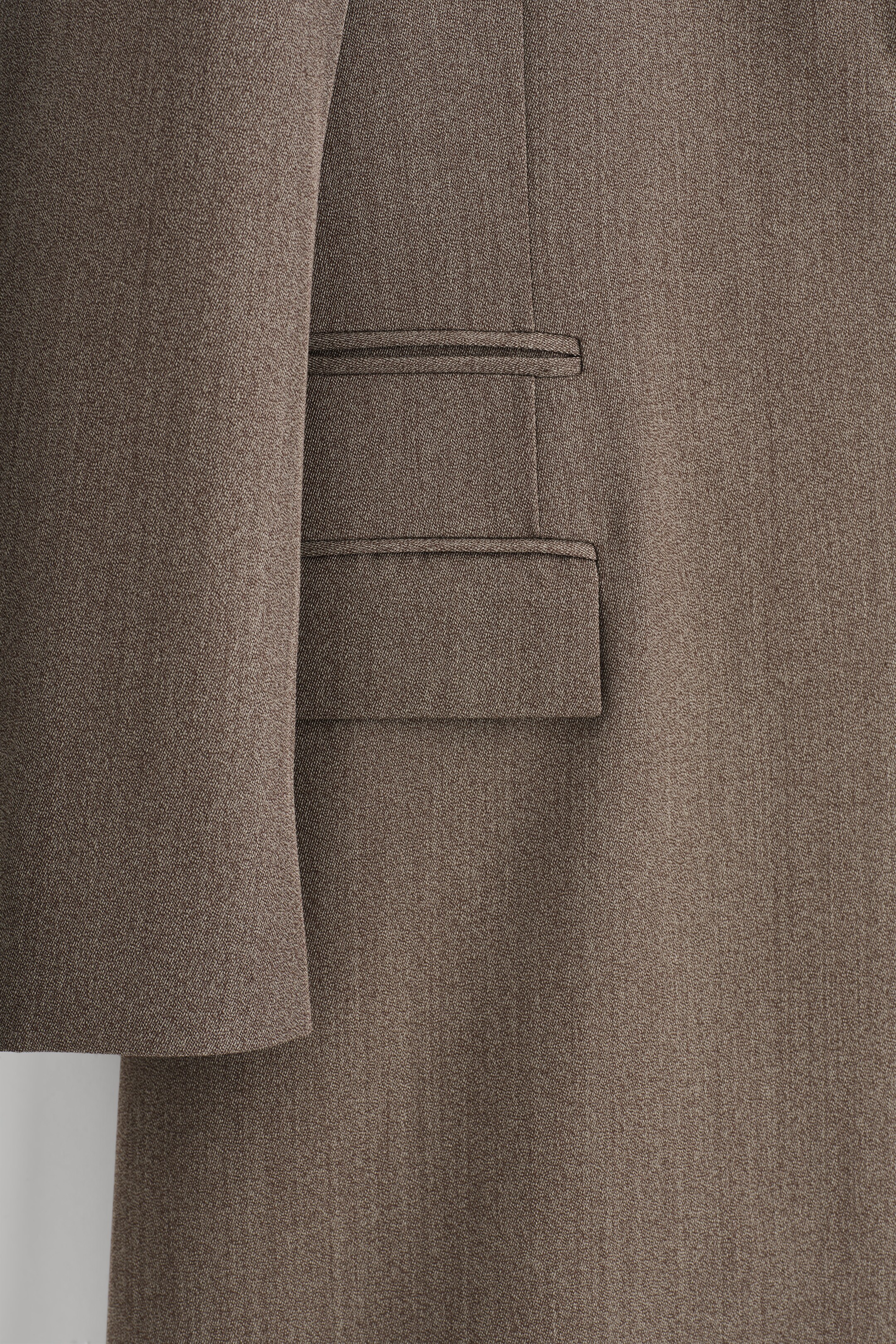 Agrandir l'image: MANTEAU LONG À BOUTONNAGE SIMPLE EN LAINE MÉLANGÉE - BRUN - FEMME | H&M CH 8