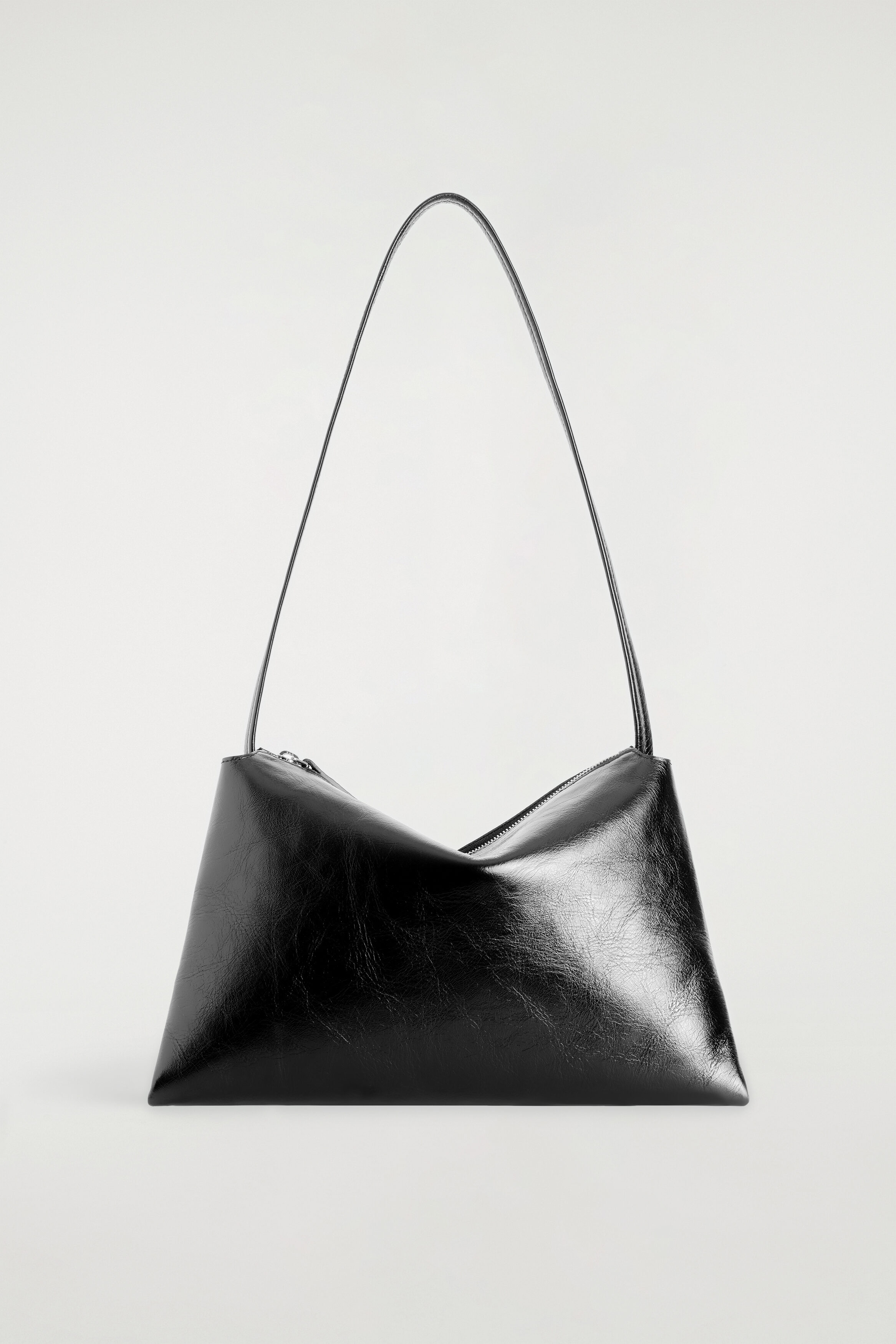 PAVILION SHOULDER BAG - LEATHER - BLACK | COS US