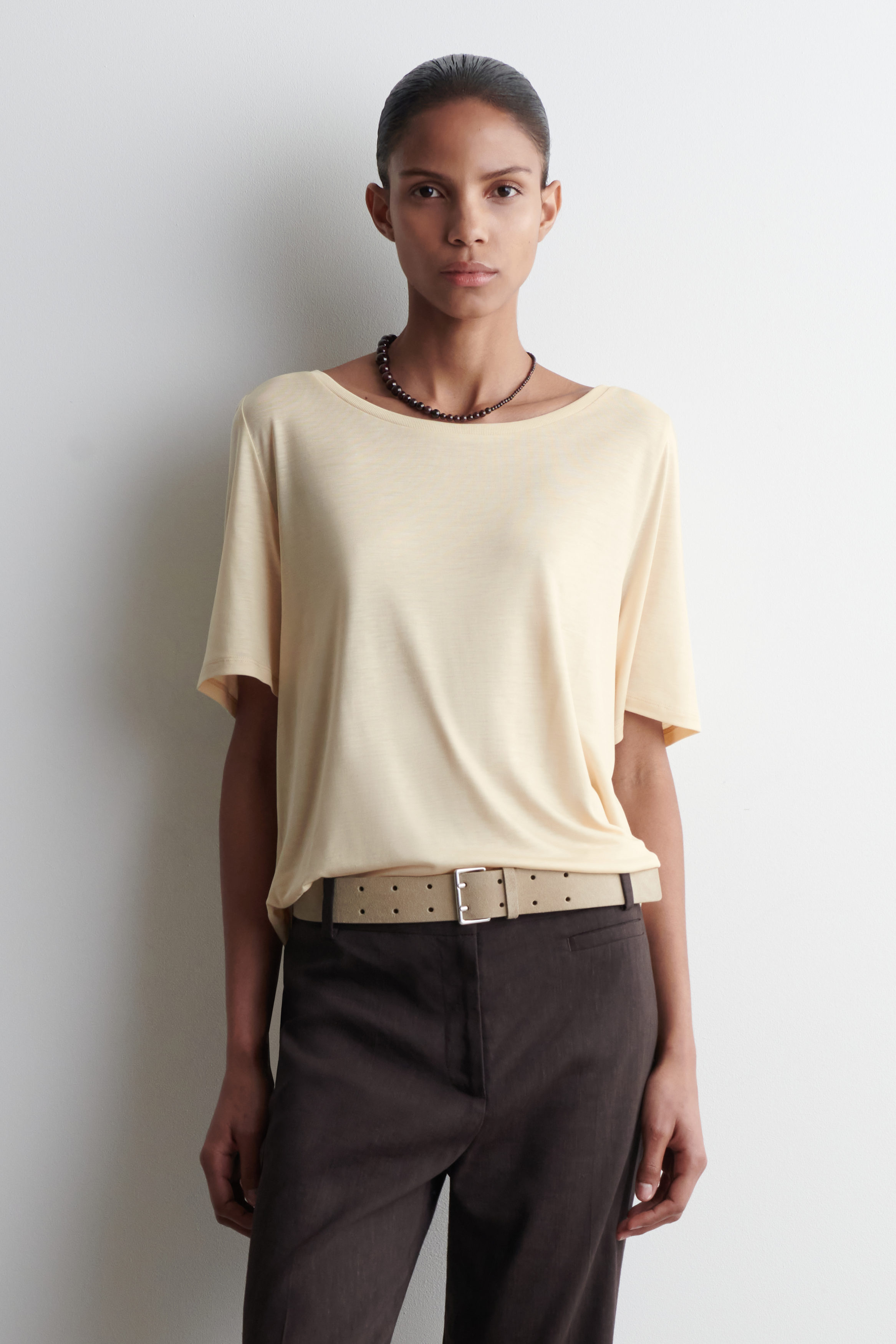 ★fa.er.ie★cowl neck button t-shirt (ivory)★韓国送料込 Peruvian Organic Cotton Boucle Crew Neck Top | EILEEN FISHER
