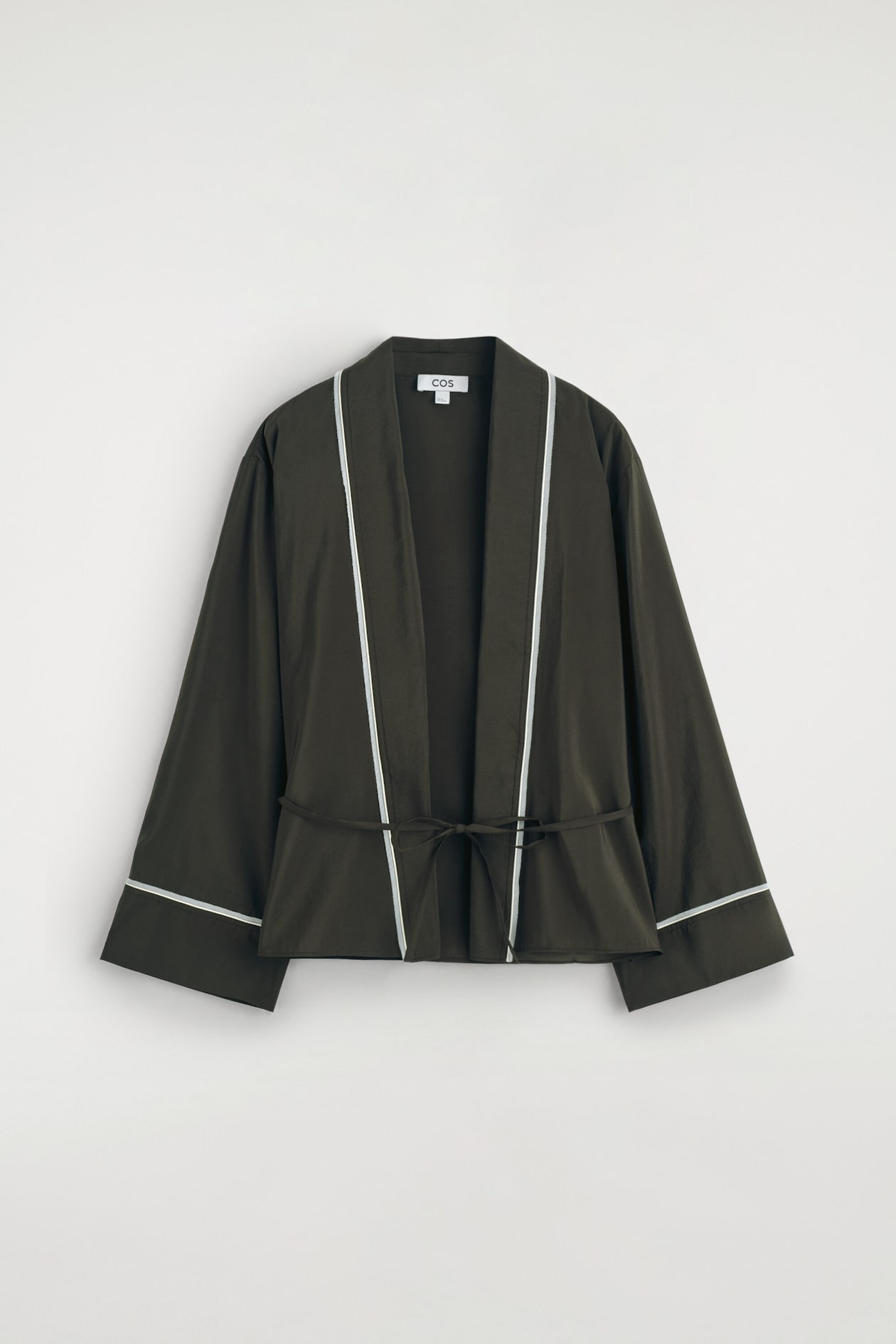 CONTRAST-PIPED BELTED WRAP TOP — DARK GREEN