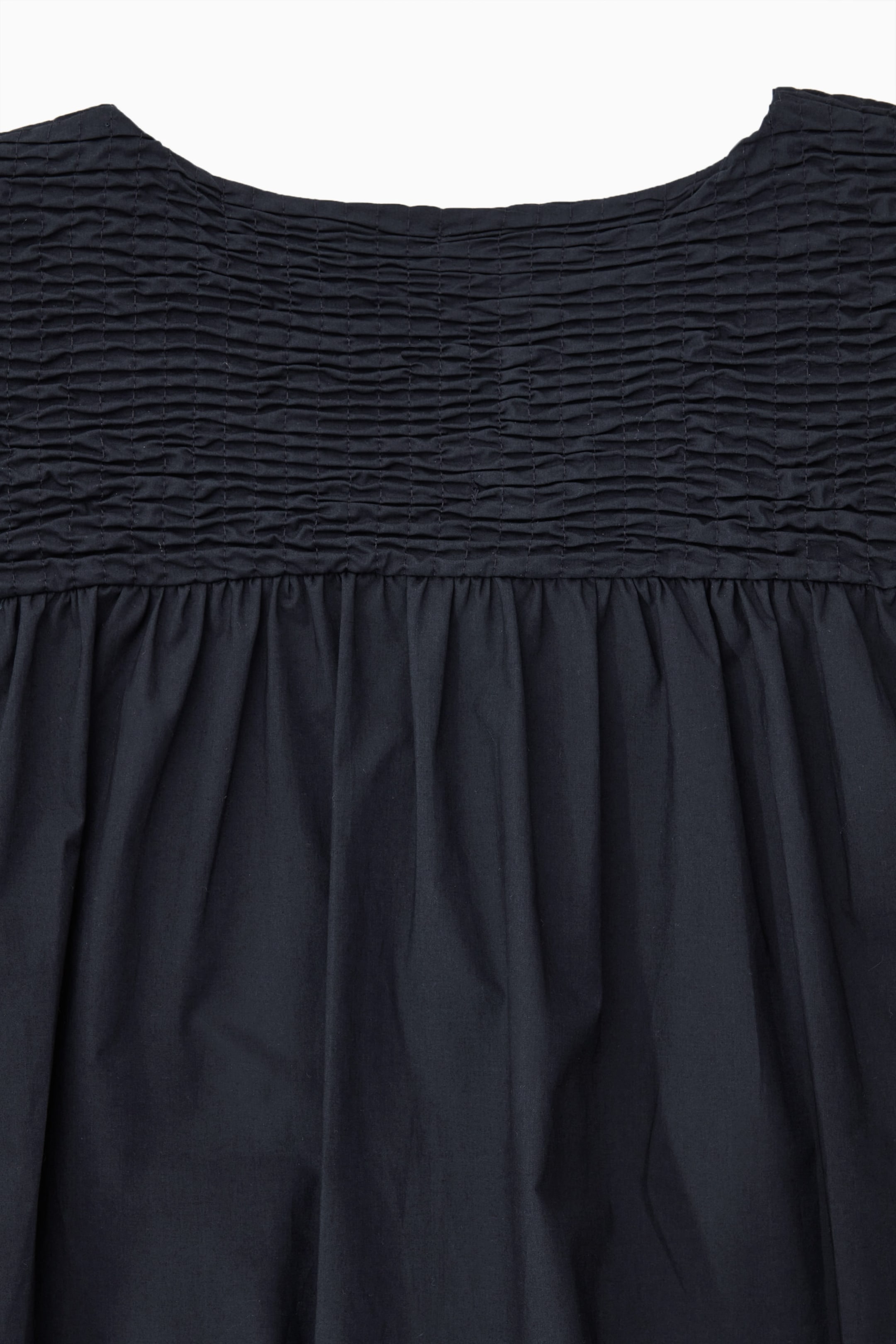 StillMedia/DescriptiveDetail