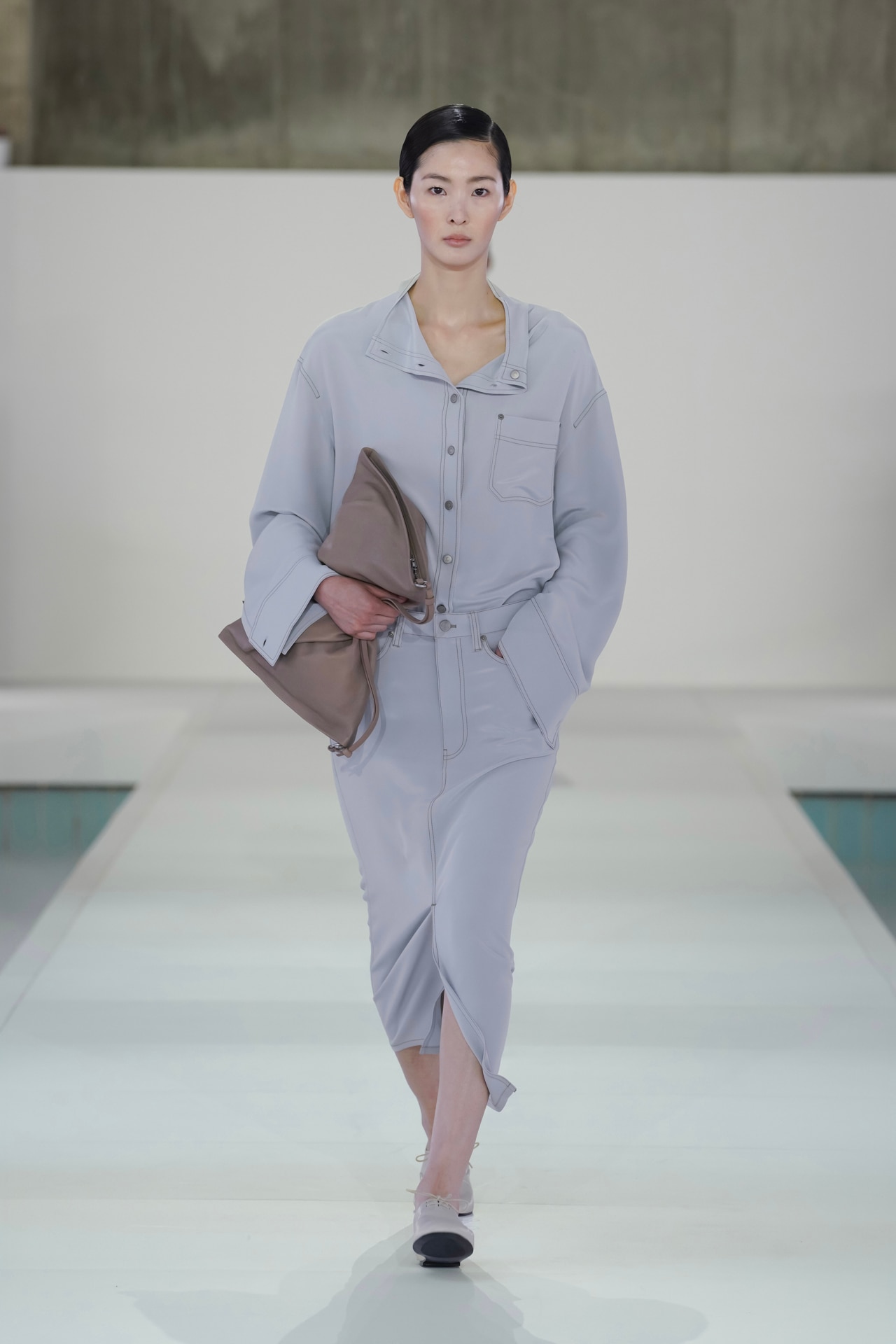 DENIM-EFFECT SILK MIDI SKIRT - LIGHT GRAY | COS US