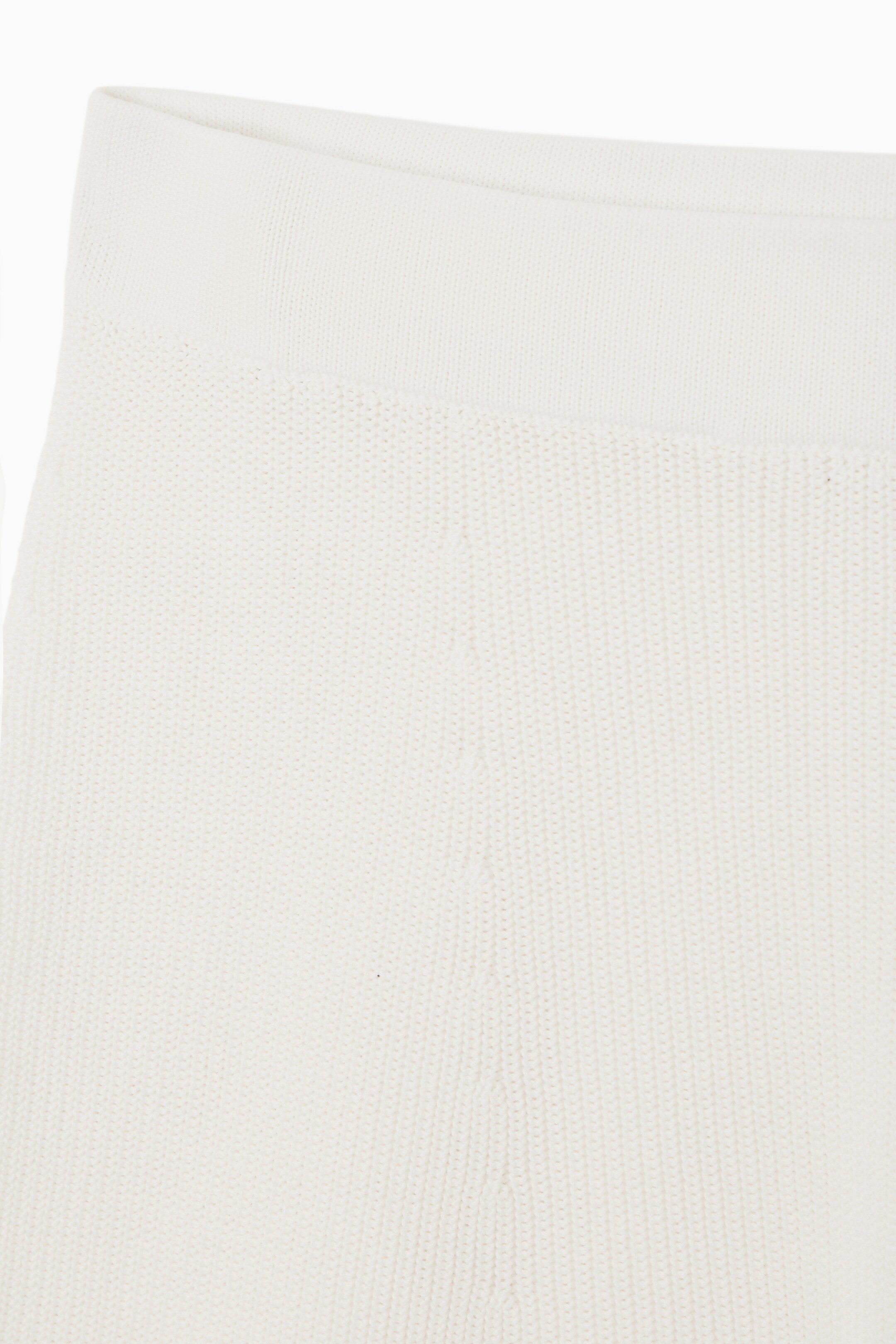 Ingrandisci l'immagine: RIBBED-KNIT BERMUDA SHORTS - WHITE - DONNA | H&M CH 2