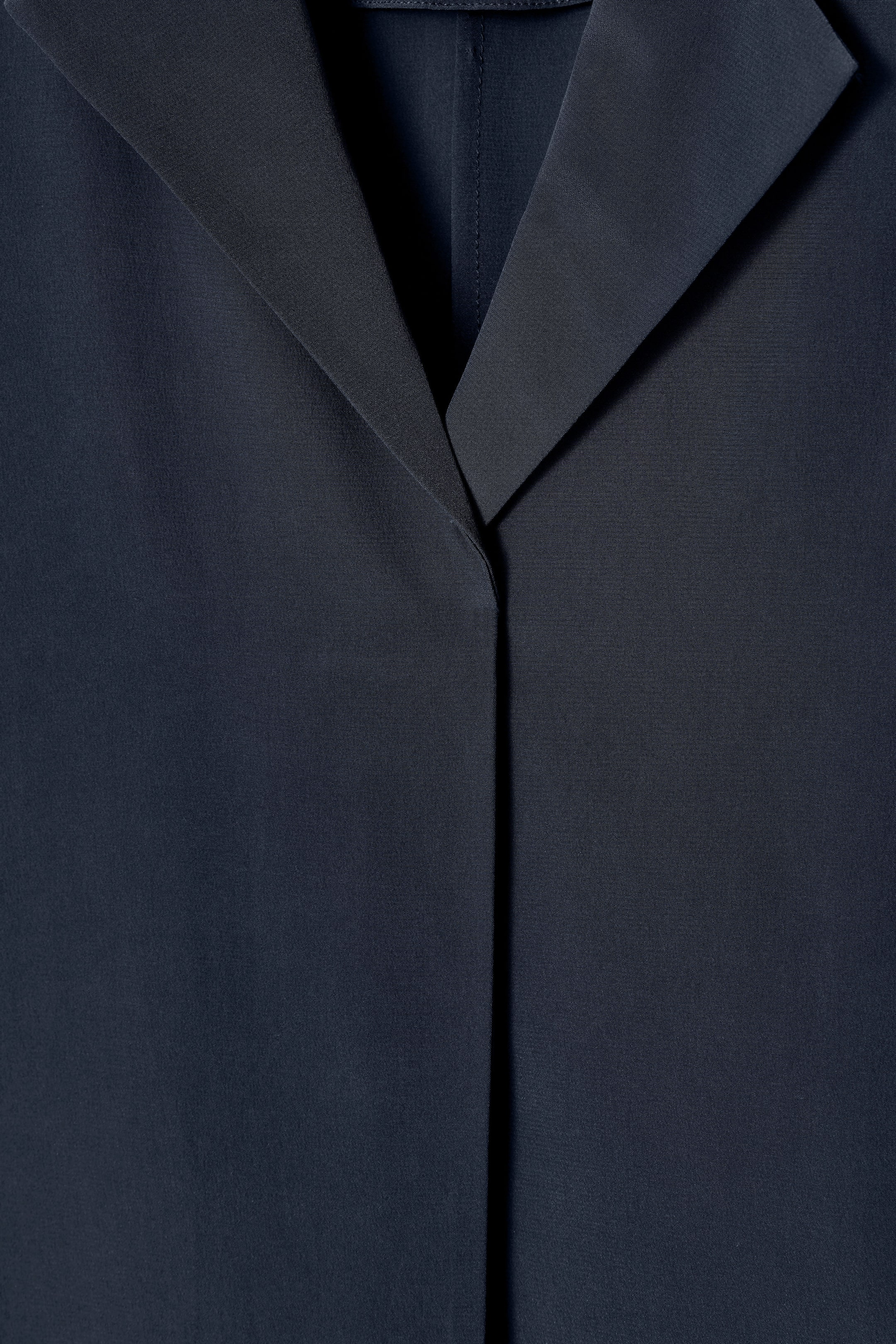 StillMedia/DescriptiveDetail