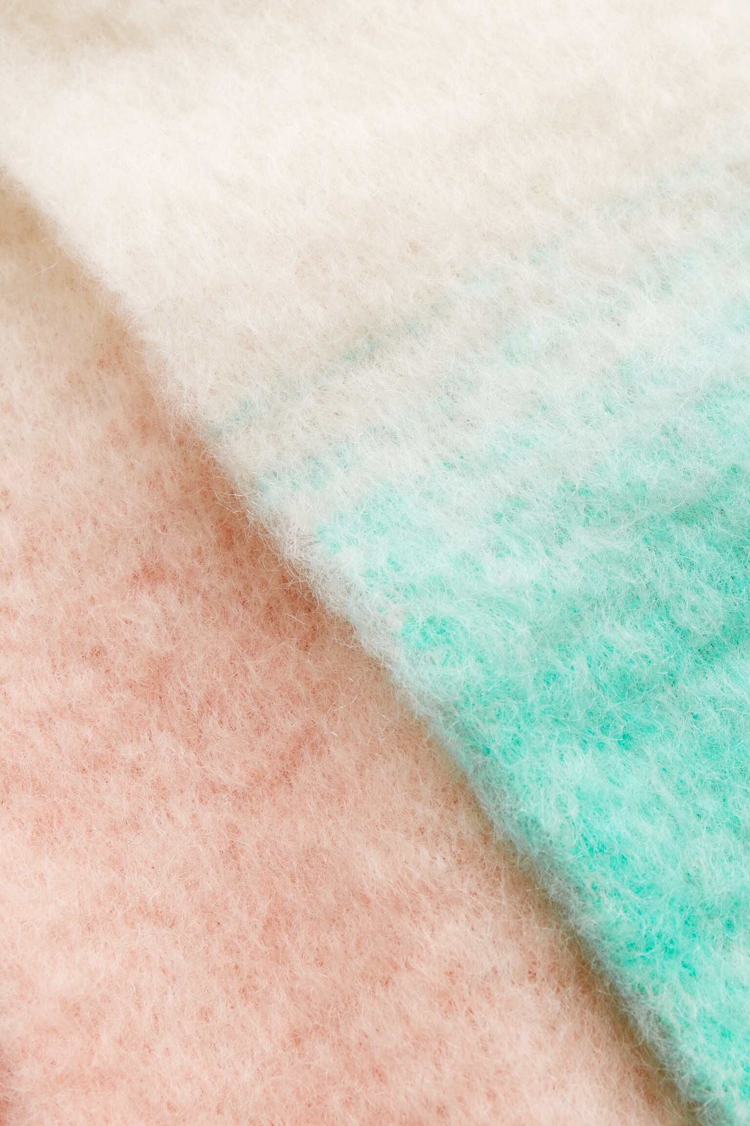 Fular din mohair periat cu franjuri - GREEN / APRICOT / OMBRÉ/PINK / BURGUNDY / CHECKED/RED - 2