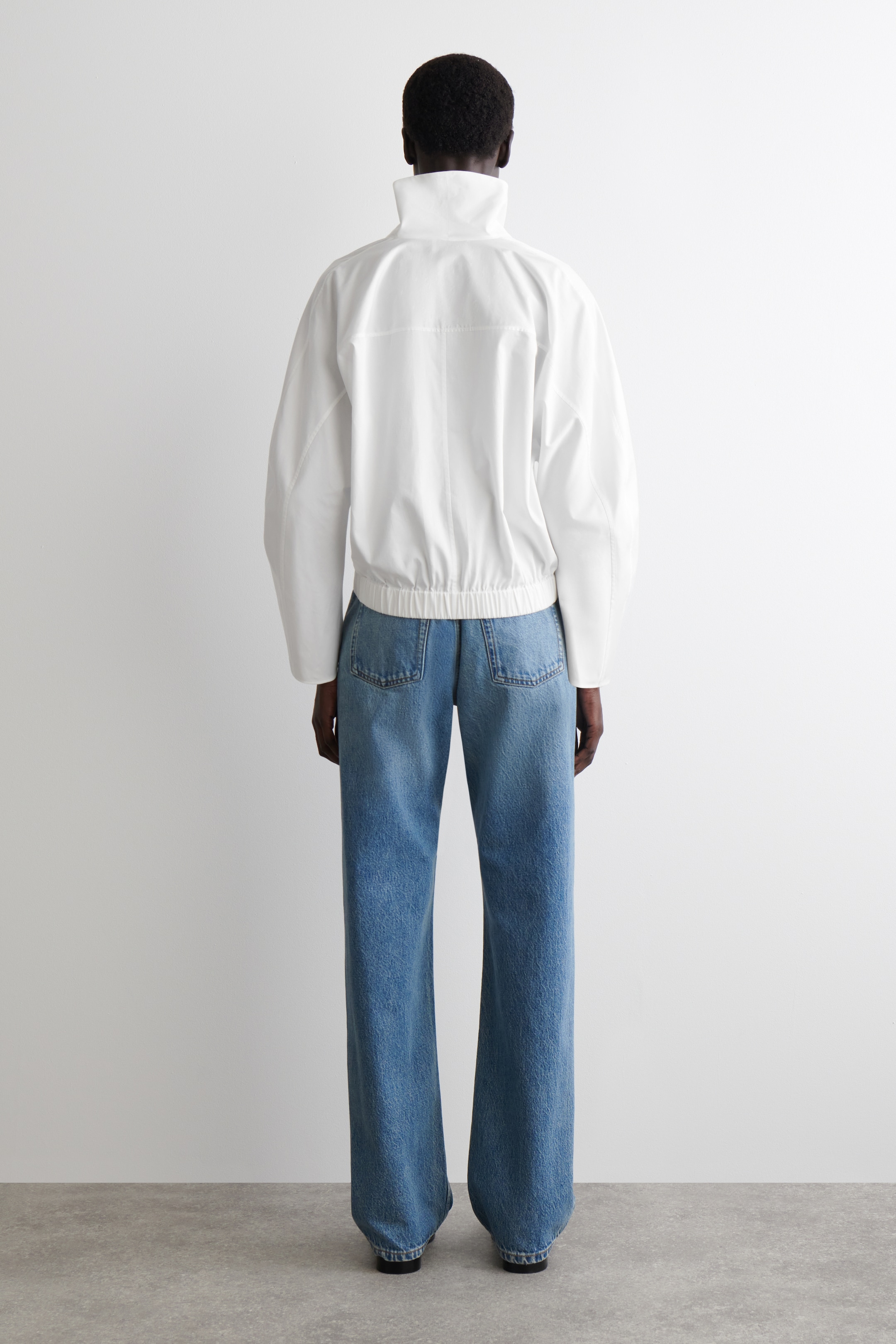 Größeres Bild ansehen: BAUMWOLLBLUSE MIT DRAPIERTEM KRAGEN - WEISS - Ladies | H&M DE 6