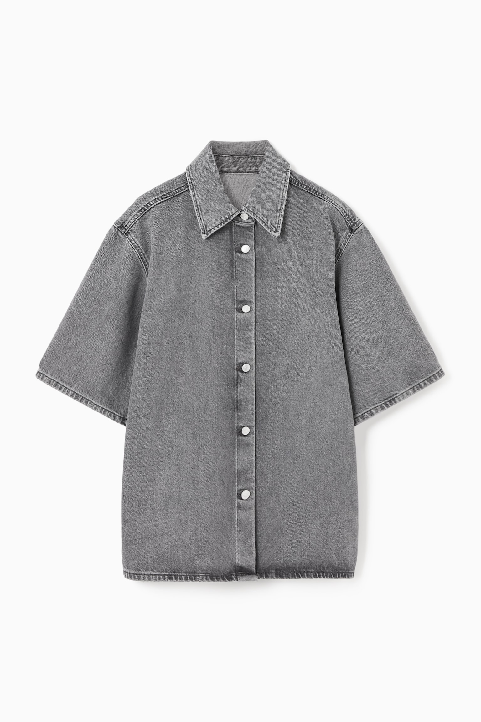 RELAXED SHORT-SLEEVED DENIM SHIRT - WASHED GREY