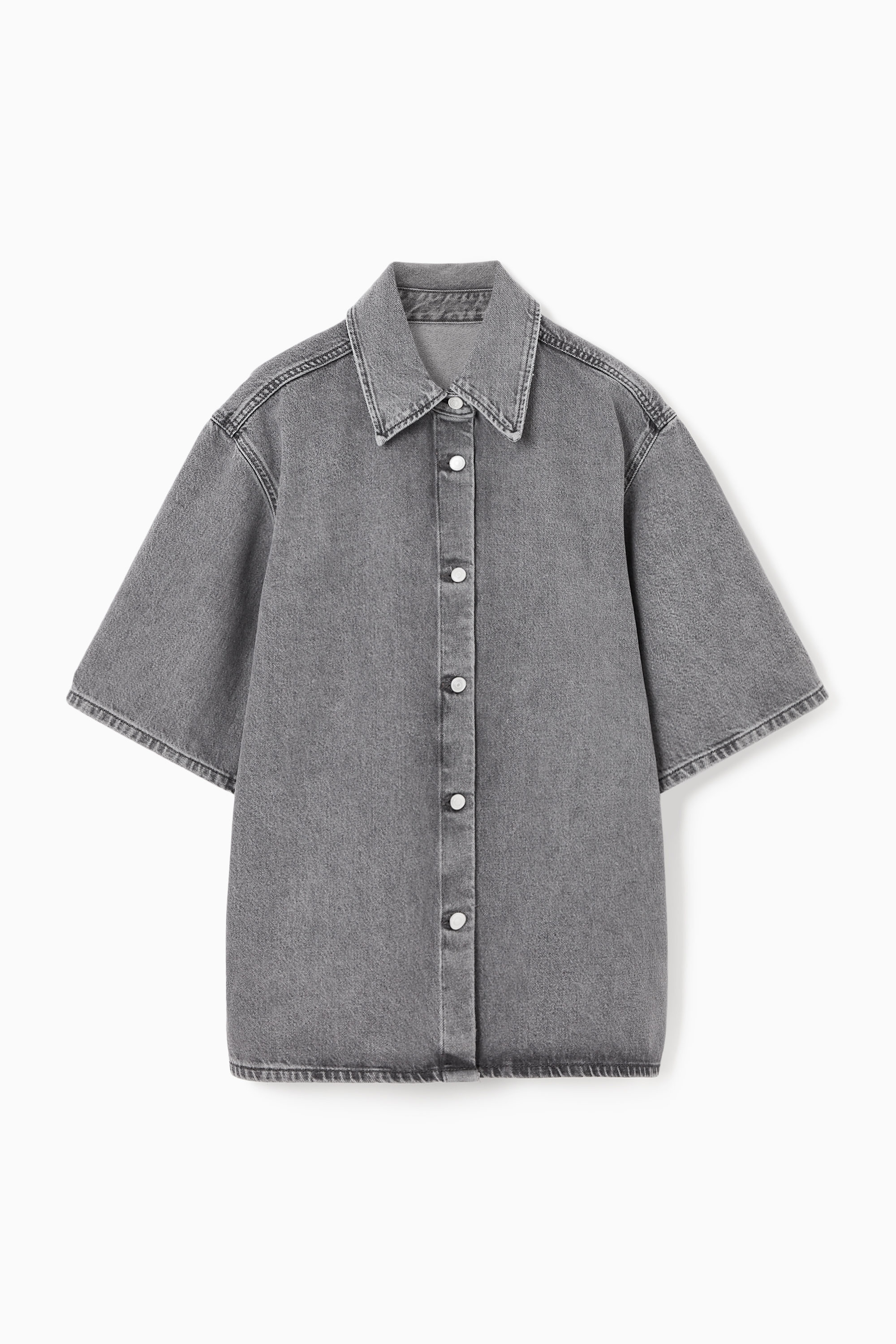 RELAXED SHORT-SLEEVED DENIM SHIRT - WASHED GRAY | COS