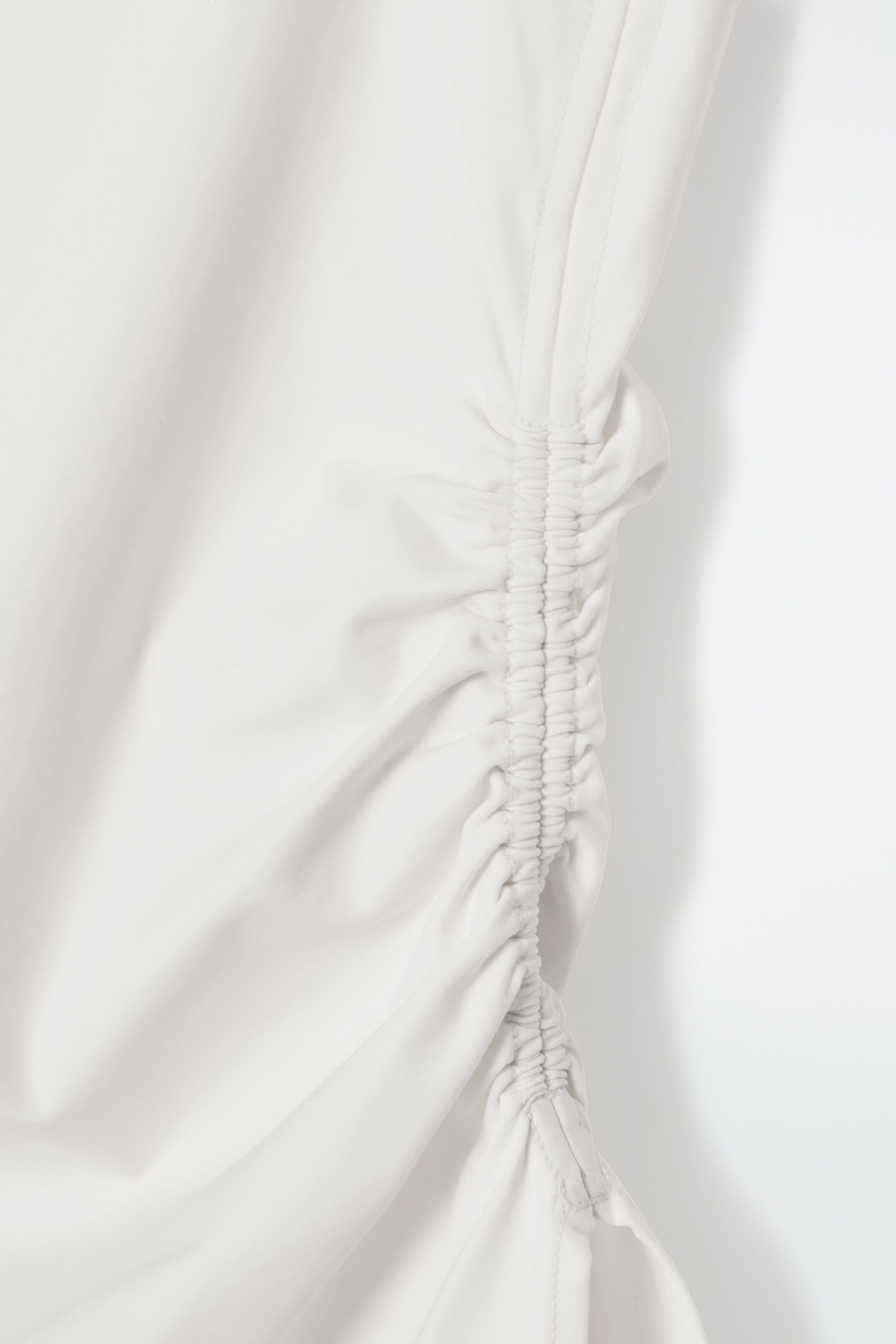 Ingrandisci l'immagine: COWL-NECK GATHERED SLEEVELESS TOP - WHITE - DONNA | H&M CH 2