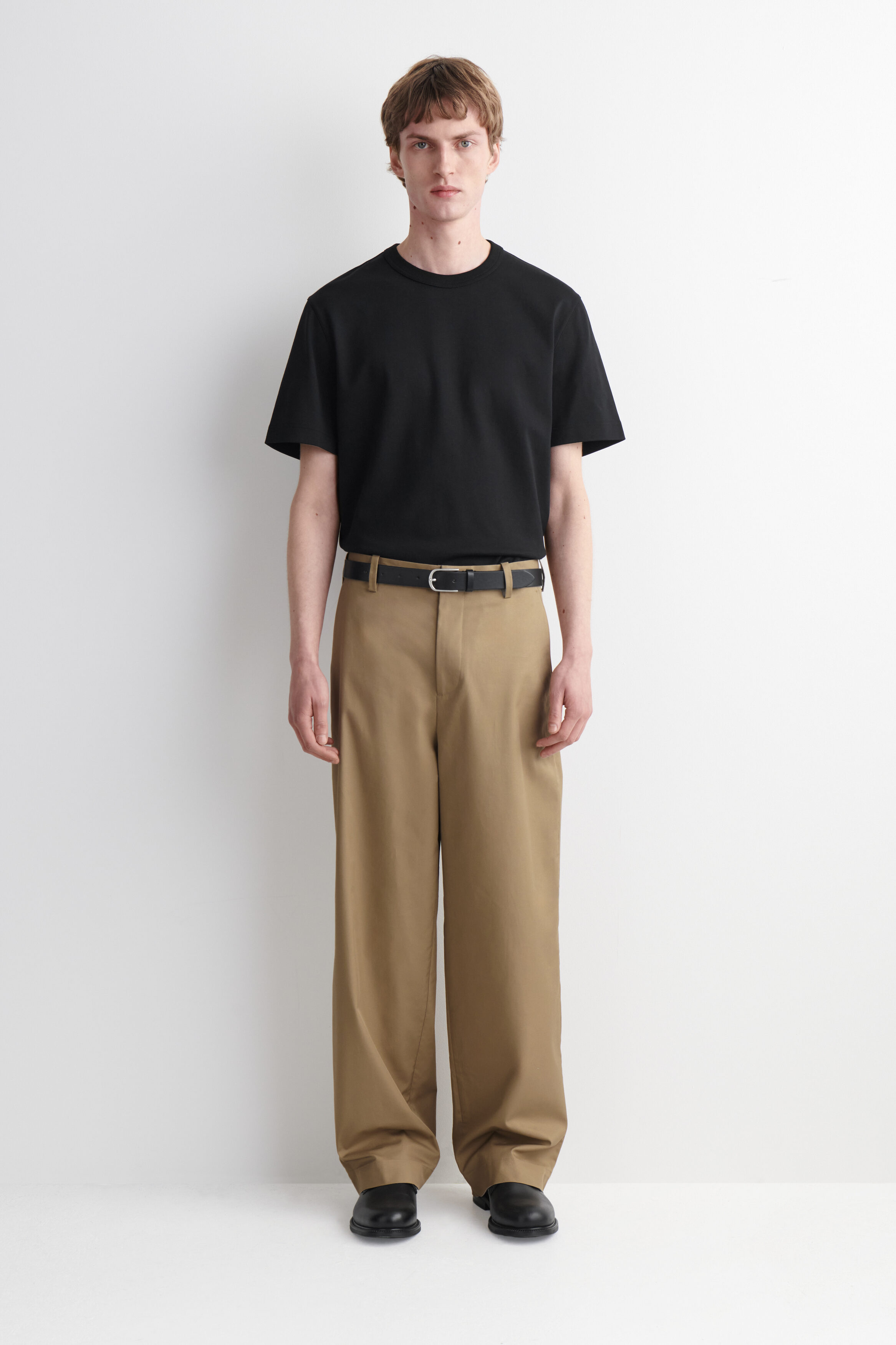 【COS】ワイドチノパンツ Chinos | COS US
