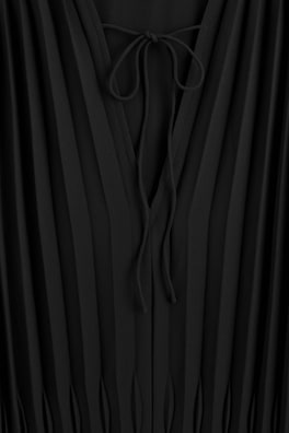 TIE-FRONT PLEATED GEORGETTE BLOUSE — BLACK 8