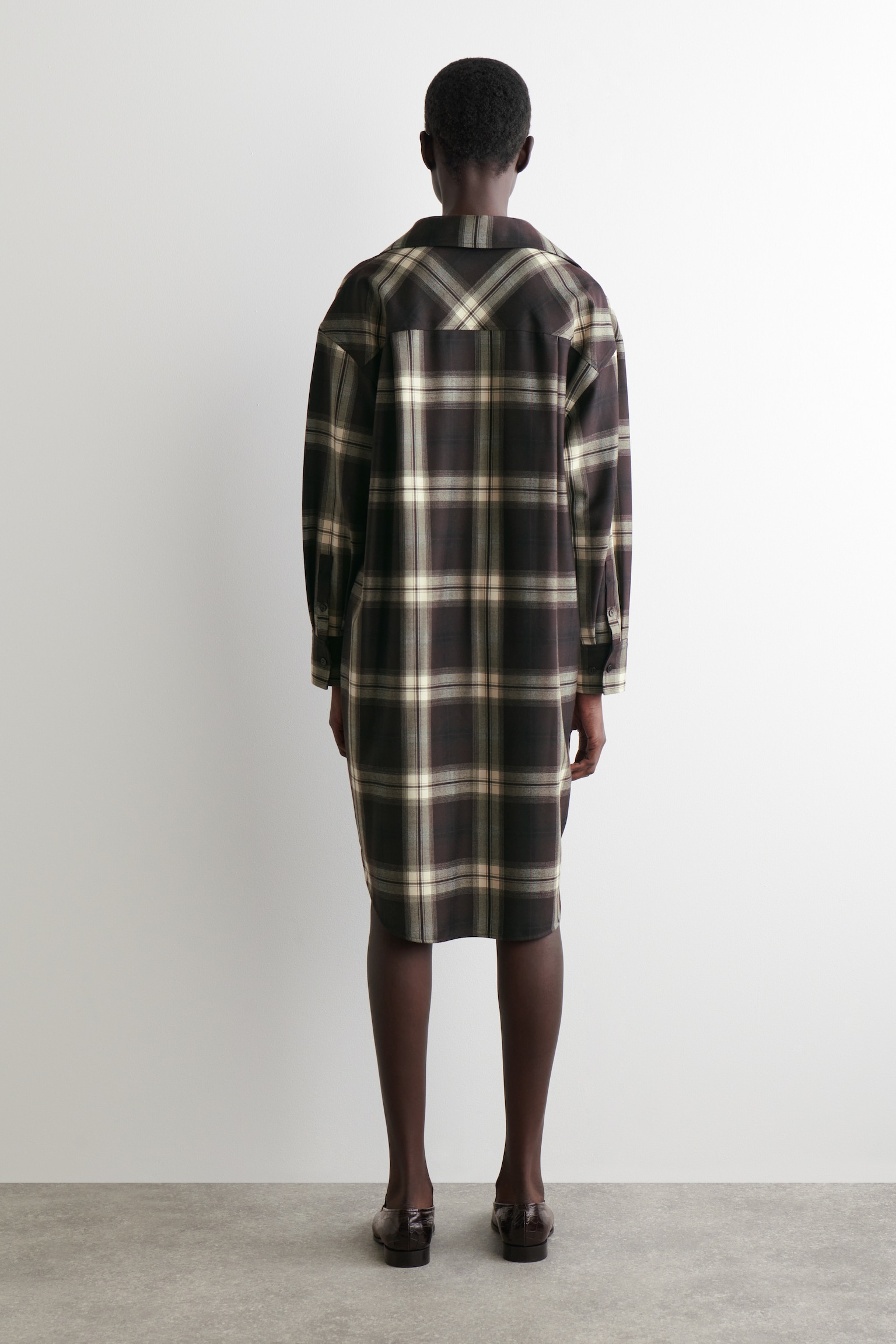 CHECKED OPEN-COLLAR SHIRT DRESS - BURGUNDY / CHECKED - 6