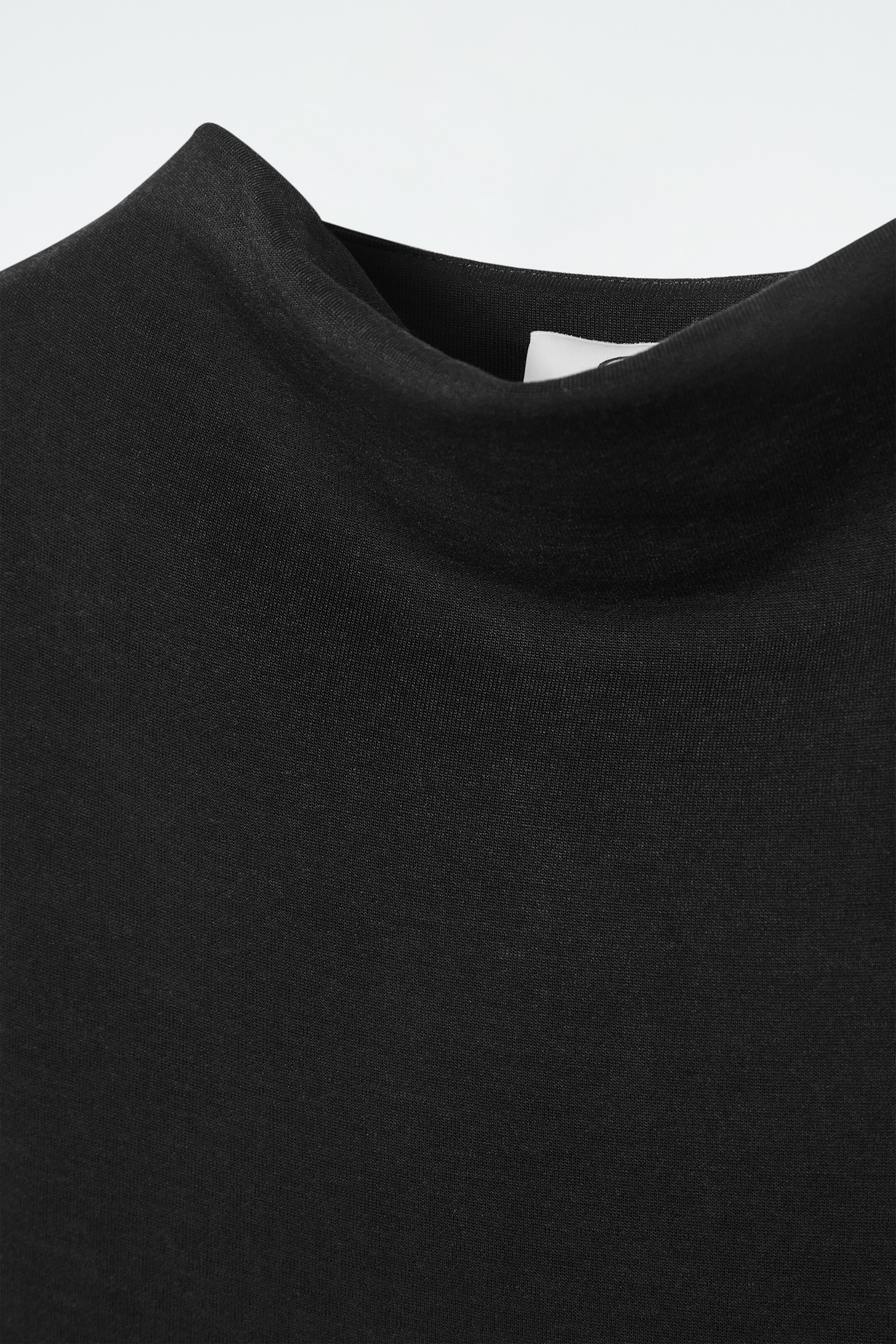 Ingrandisci l'immagine: COWL-NECK LONG-SLEEVED MAXI DRESS - BLACK - DONNA | H&M CH 2