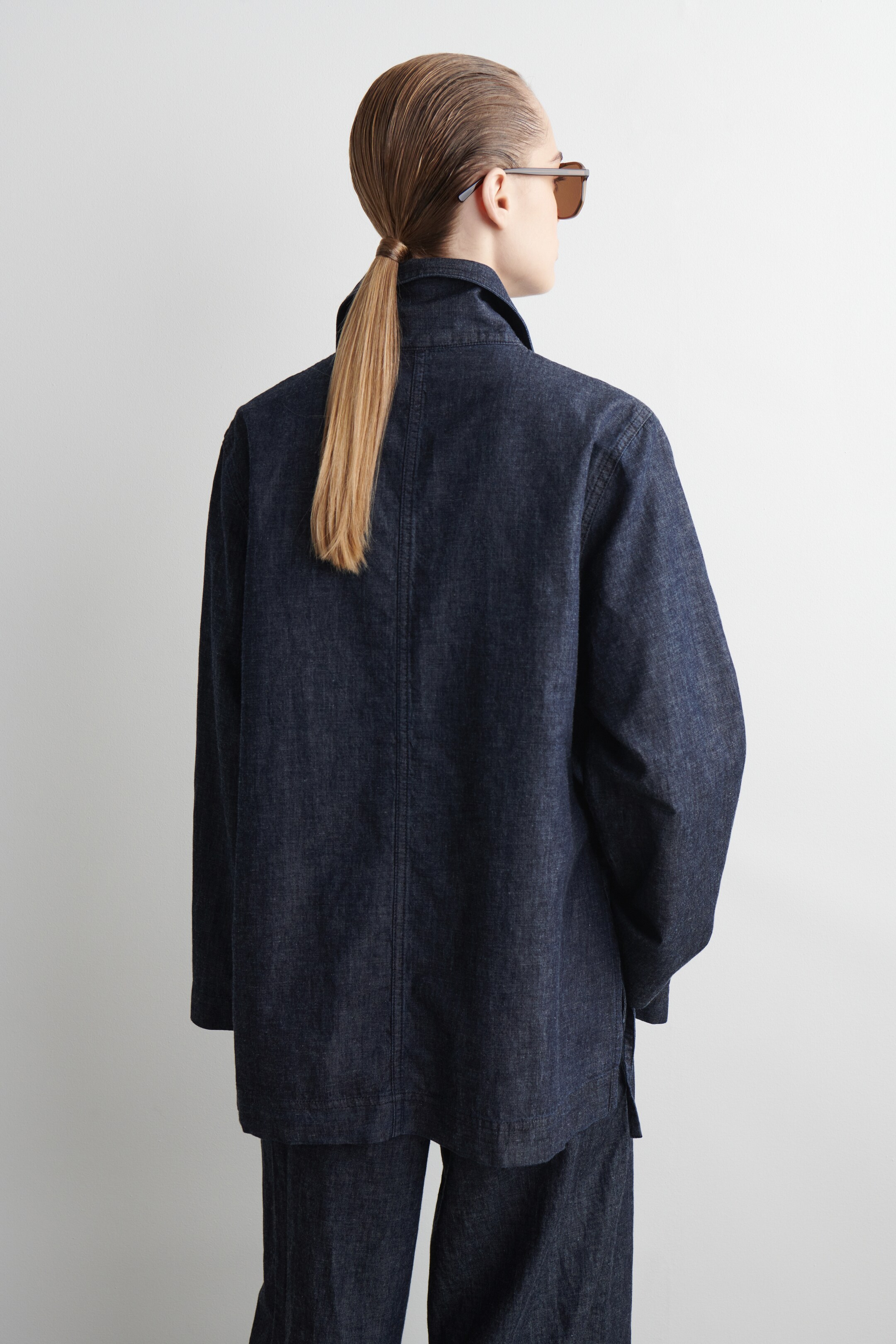 Vezi imaginea mai mare: Cămașă din denim cu nod lateral - INDIGO - FEMEI | H&M RO 5