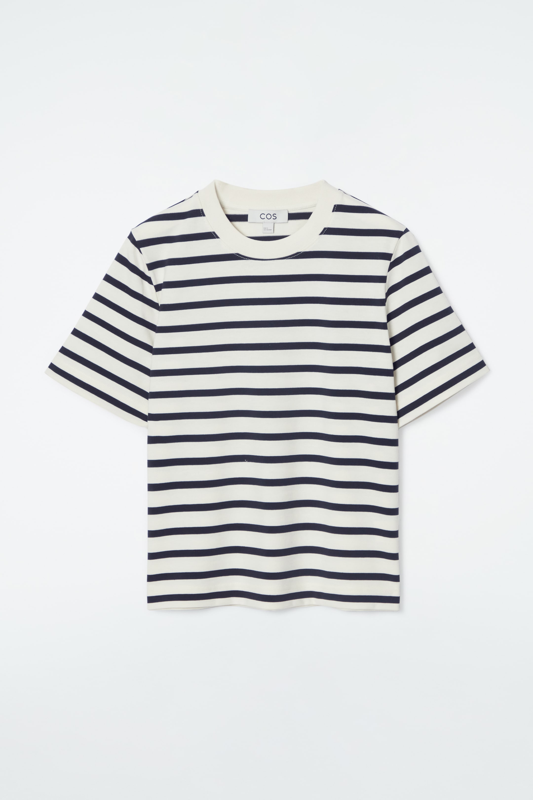 Visa större bild: STILRENT SKUREN T-SHIRT - MARINBLÅ/VIT-RANDIG - DAM | H&M SE 5