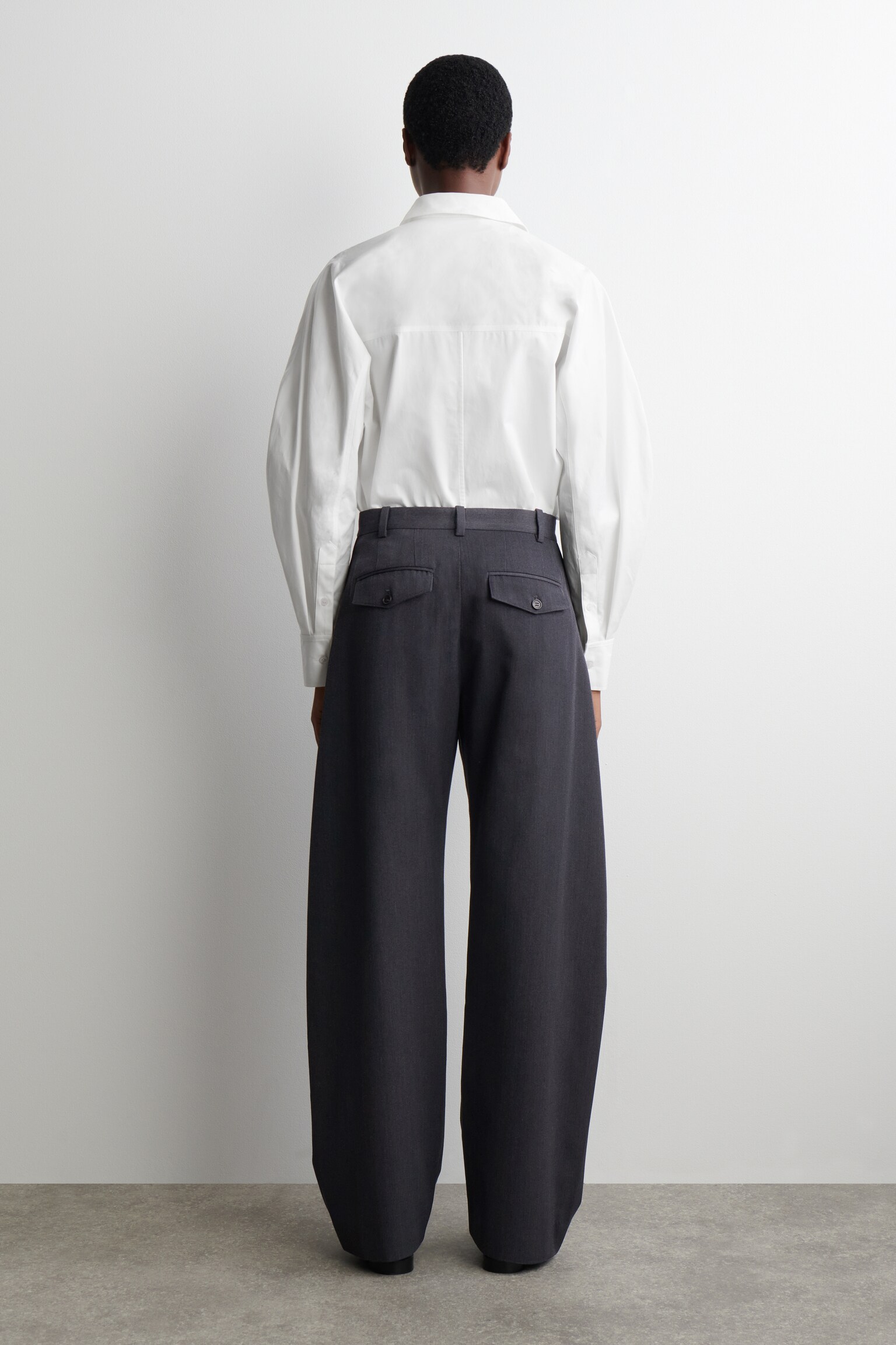 PANTALONI IN MISTO LANA DAL TAGLIO BARREL - ANTRACITE - 4