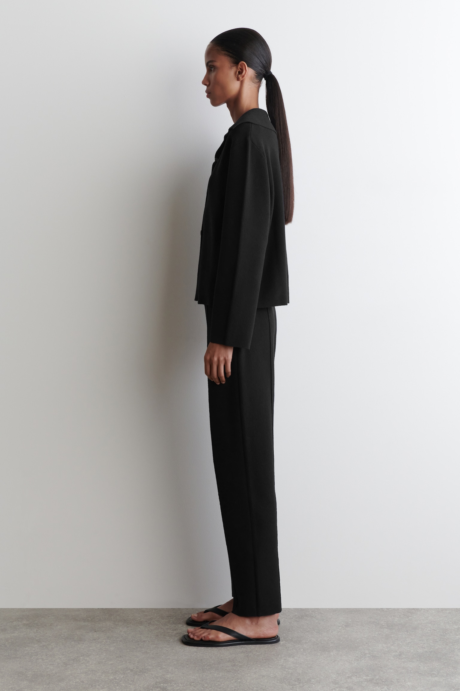 PANTALONI IN MAGLIA A GAMBA DRITTA - NERO - 5