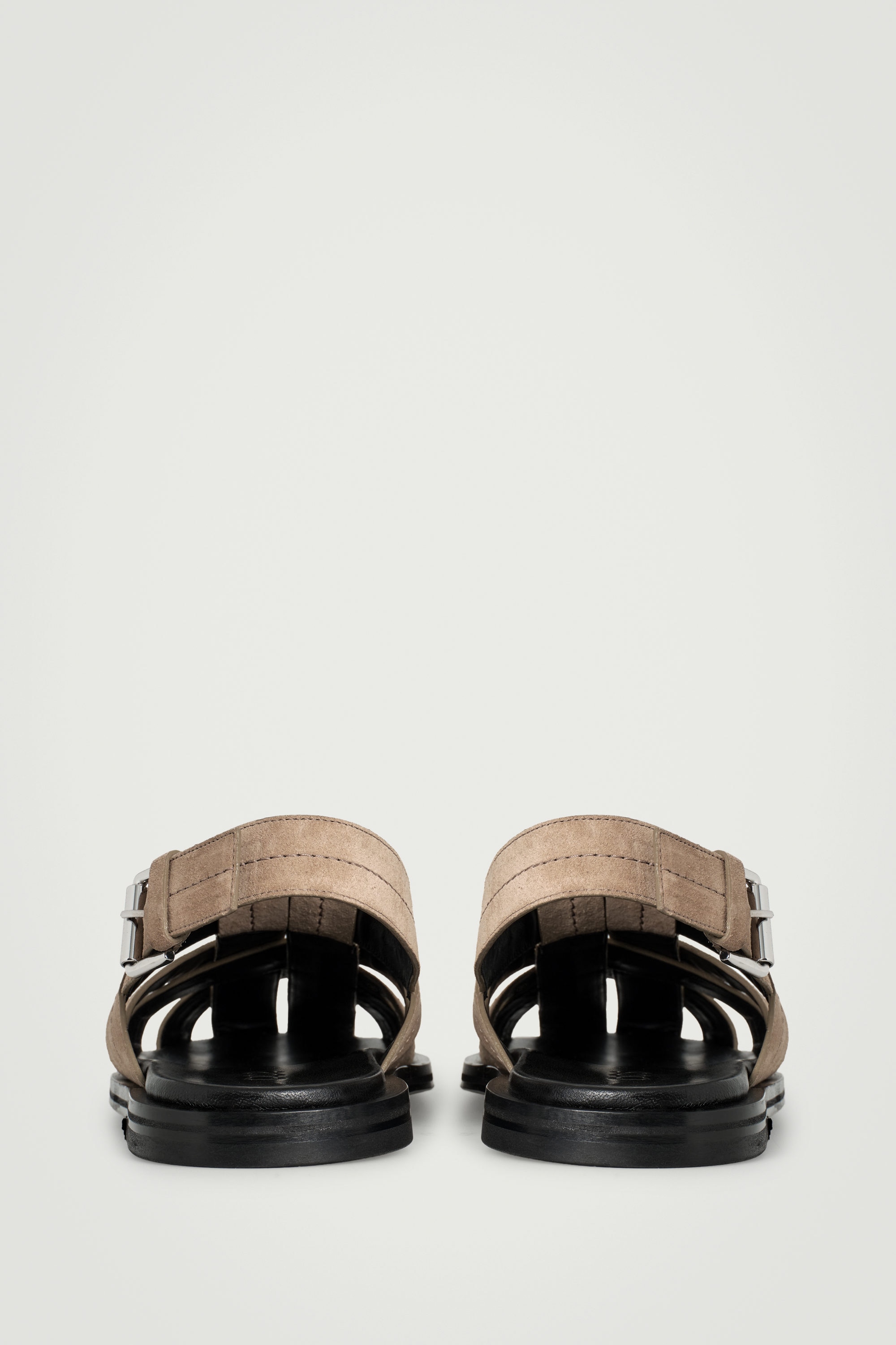 靴 cos suede sandals SUEDE FISHERMAN SANDALS - SAND | COS