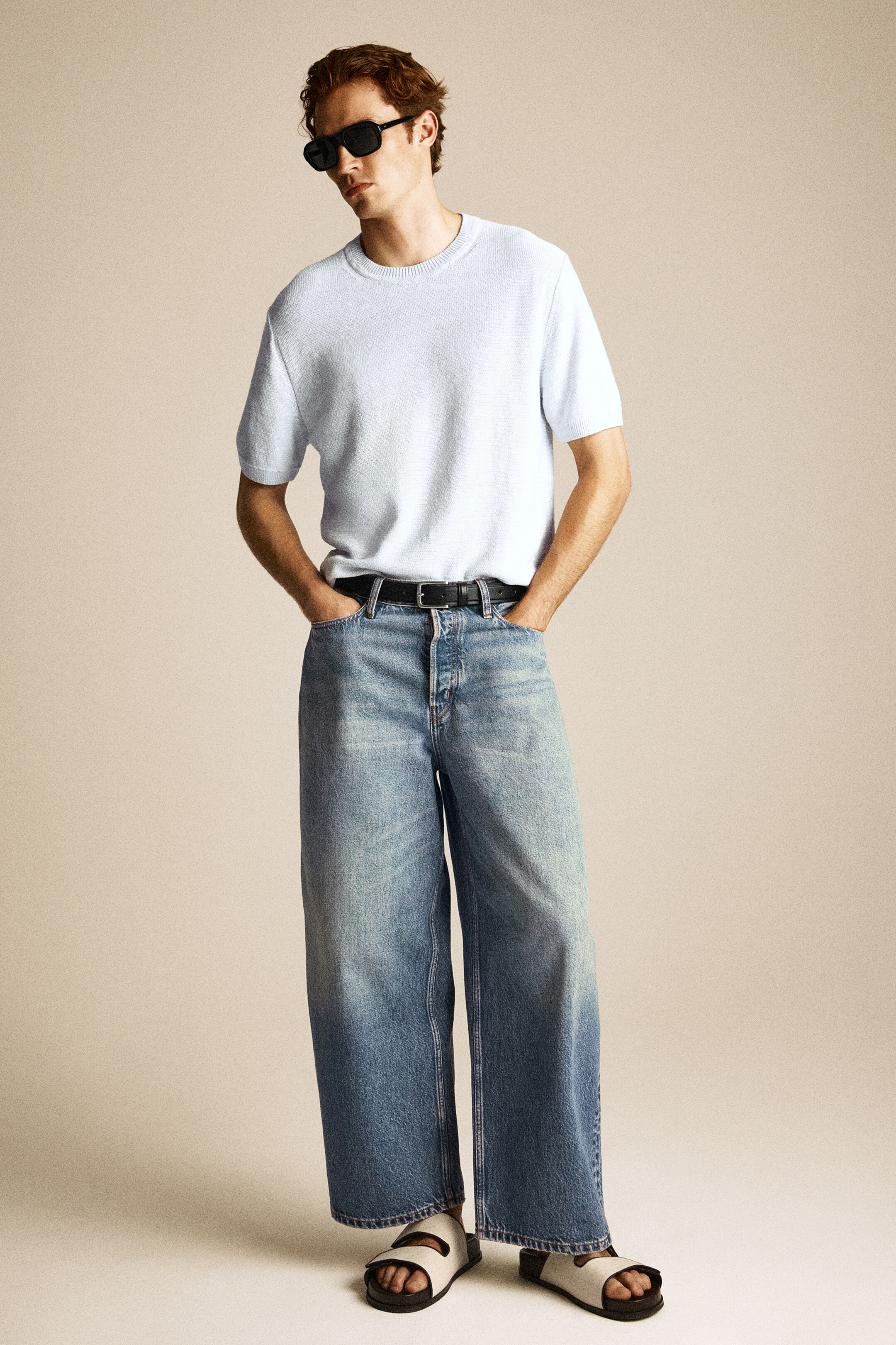 Größeres Bild anzeigen: CASK JEANS MIT BARREL-BEIN - BLAUE WASCHUNG - Men | H&M AT 6