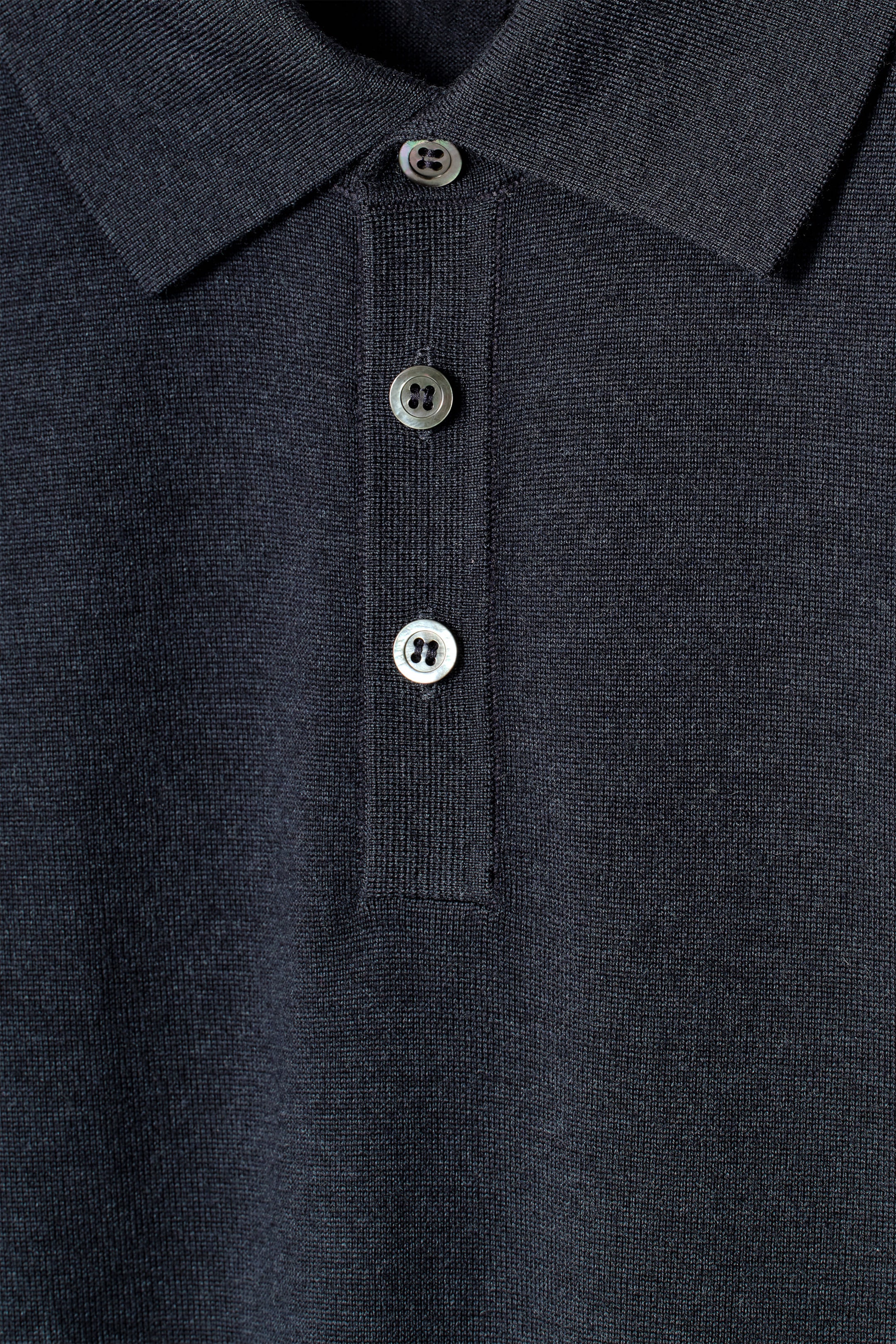 StillMedia/DescriptiveDetail