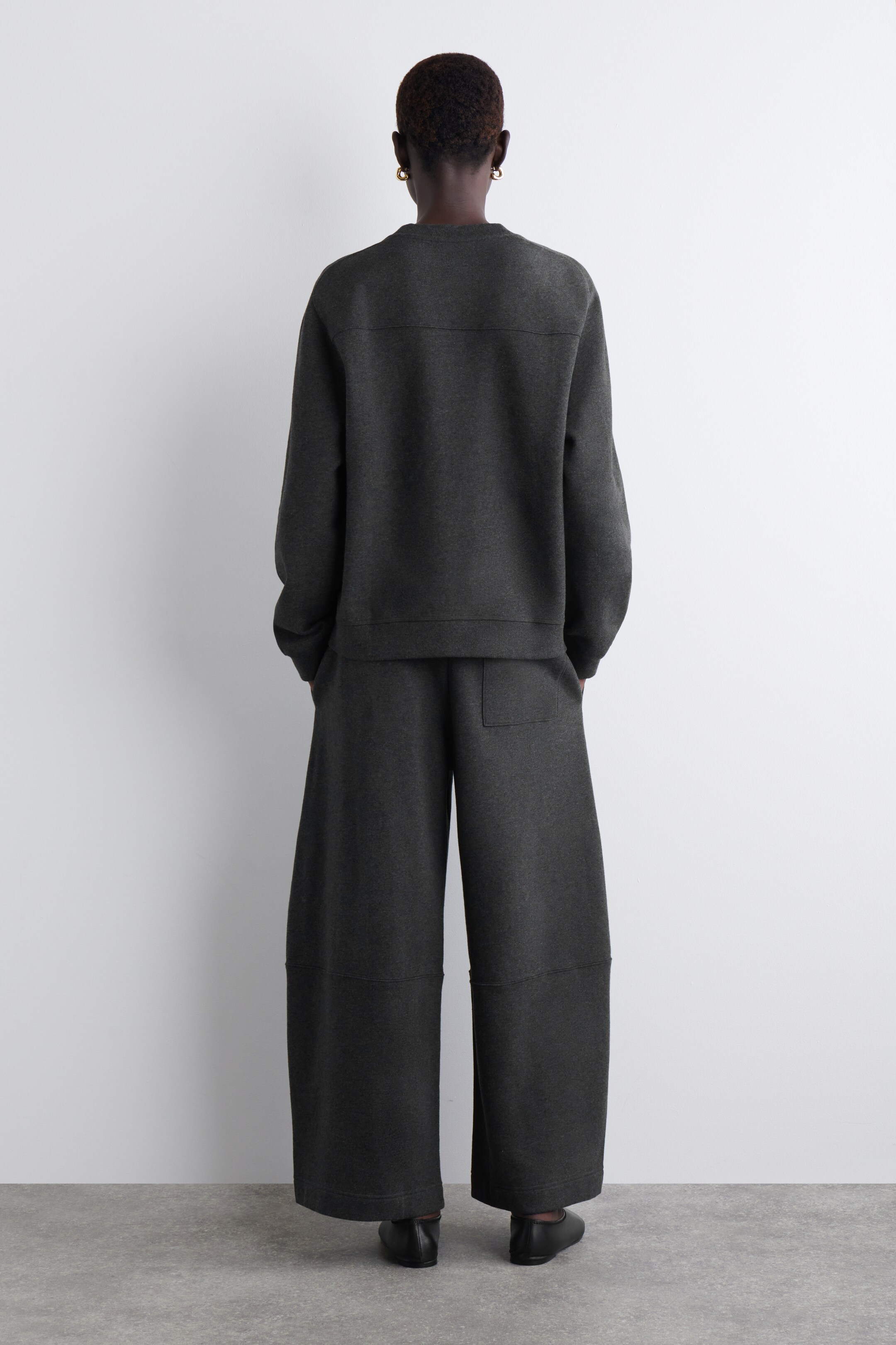 Ingrandisci l'immagine: COTTON WIDE-LEG JOGGERS - DARK-GREY MÉLANGE - DONNA | H&M CH 3