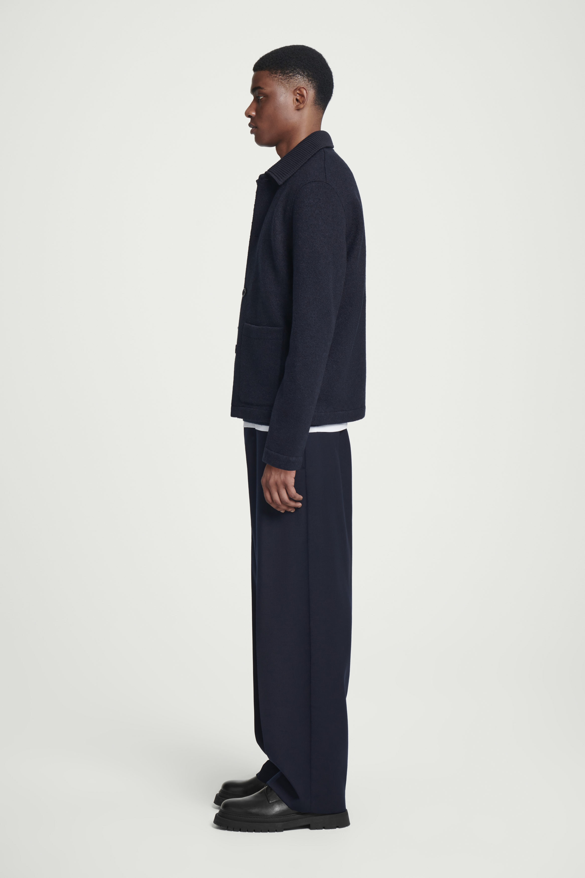 COS 黒 ウールジャケット ネイビー BOILED-WOOL CHORE JACKET - NAVY | COS