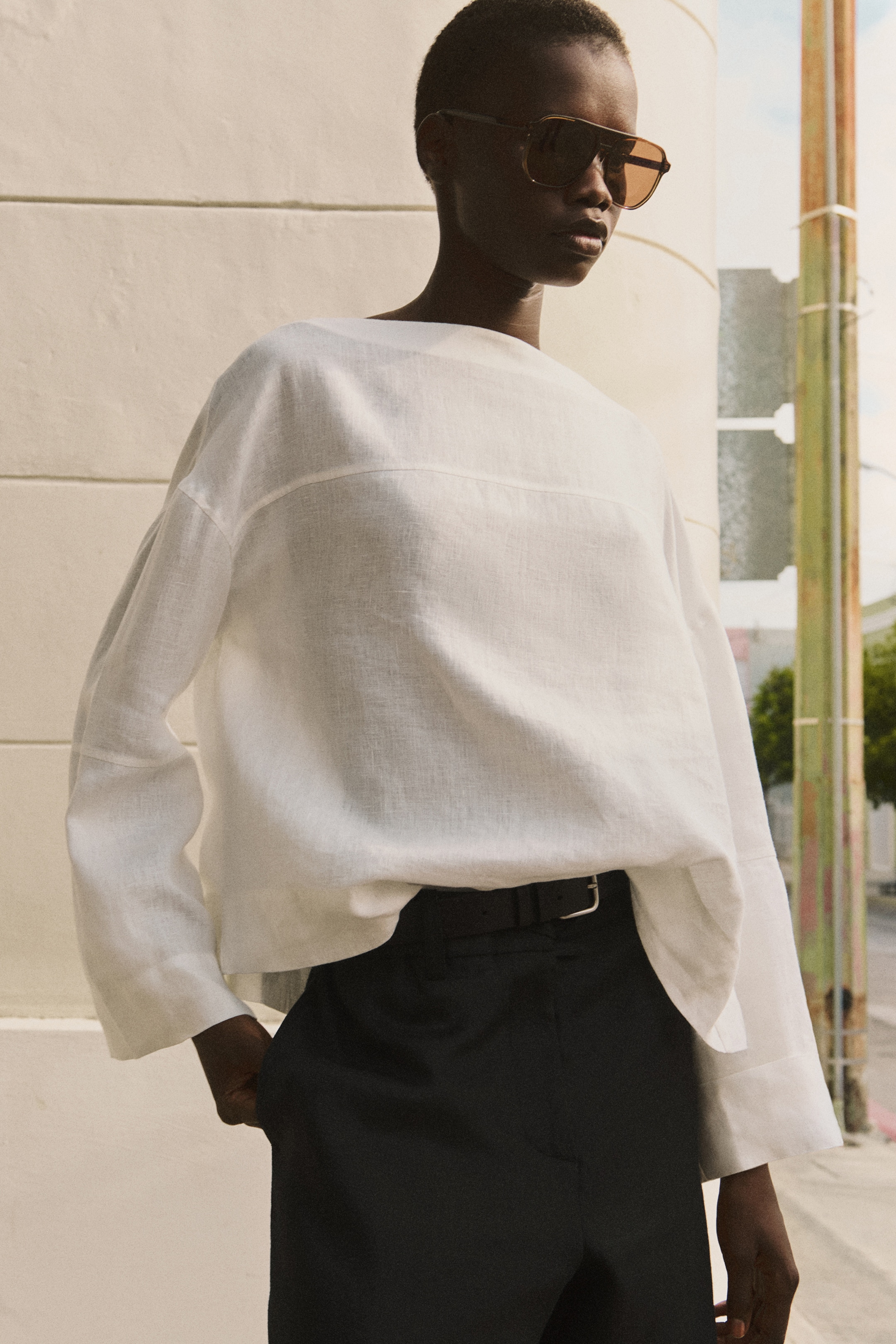 Grösseres Bild ansehen: LEINENBLUSE MIT BINDEDETAIL - WEISS - DAMEN | H&M CH 6