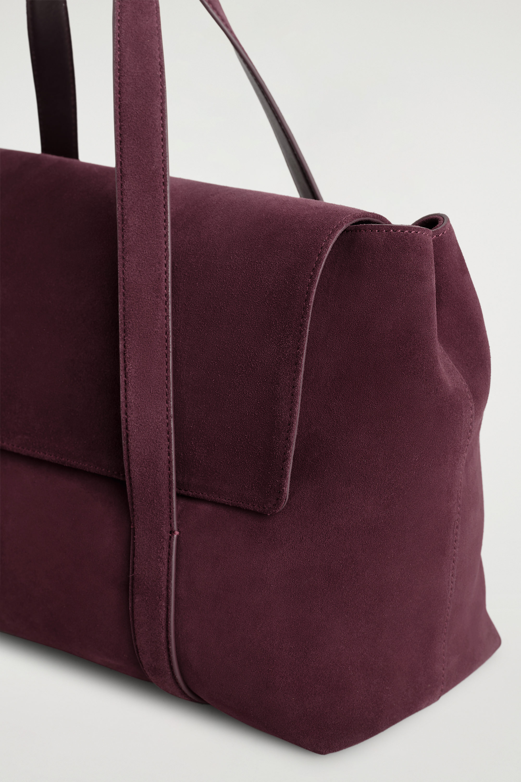 EASEL TOTE BAG - SPLIT SUEDE - BORDEAUX | COS DK