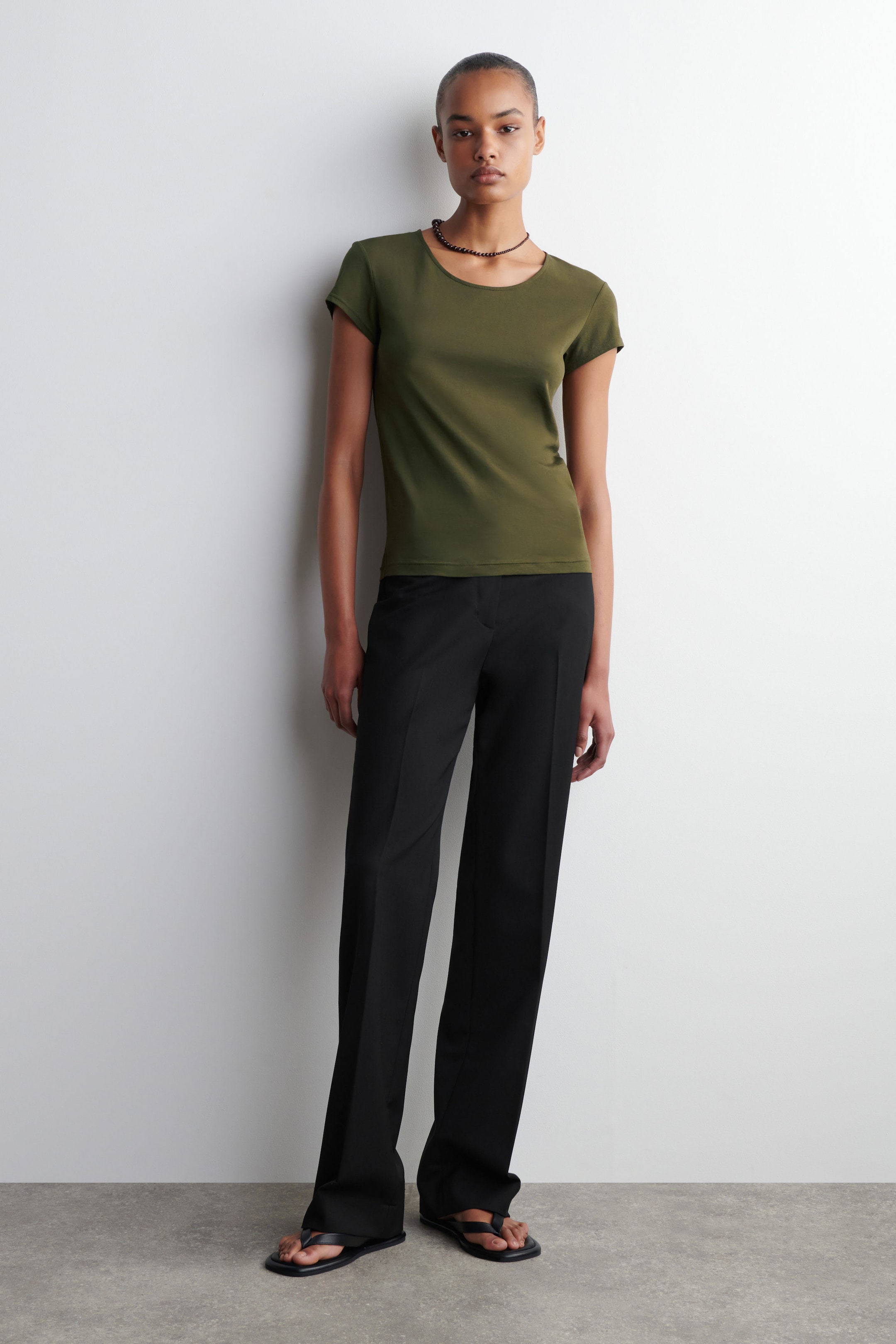 SCOOP-NECK T-SHIRT