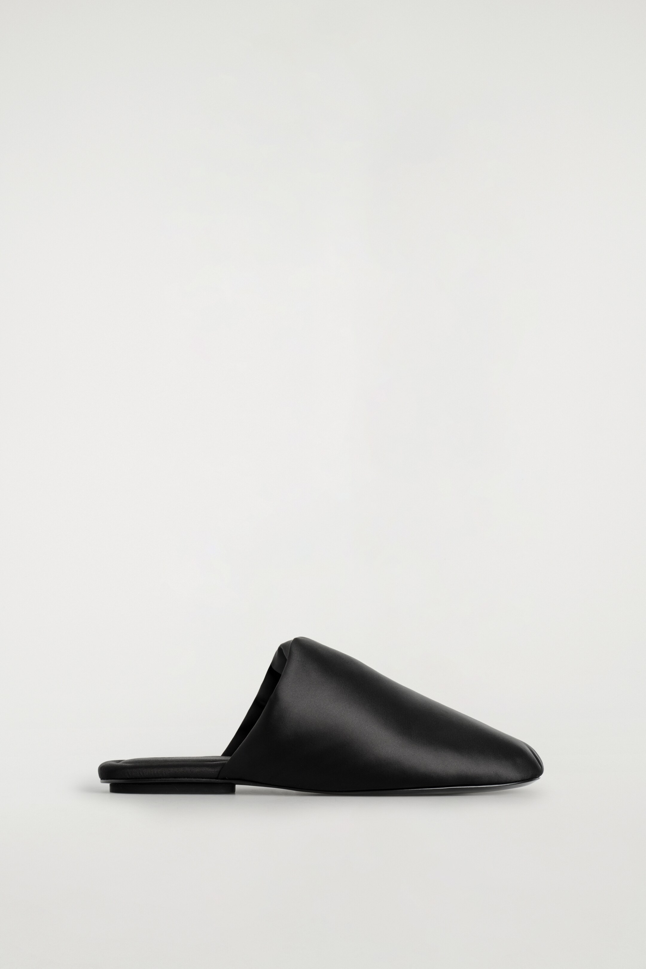 Agrandir l'image: MULES REMBOURRÉES EN SATIN - NOIR - FEMME | H&M BE 4