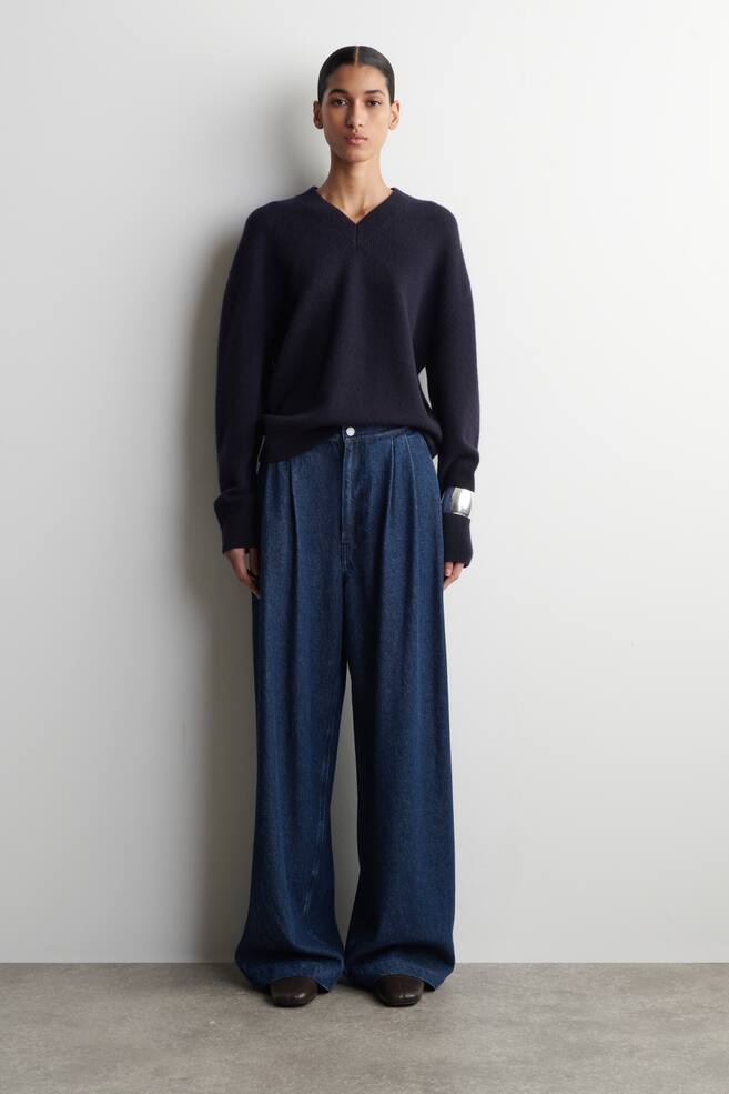 PANTALON LARGE À PLIS EN DENIM - BLEU FONCÉ/CRÈME - 1