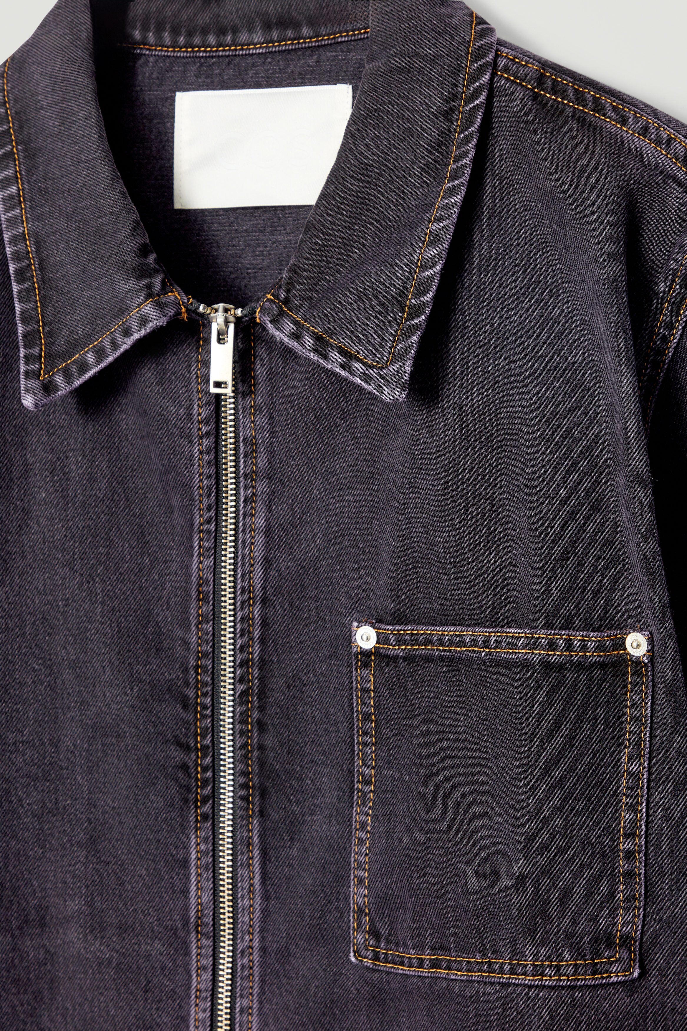 【DISCERNMENT】Nerd Overfit Denim Zip-Up Jacket BOXY DENIM ZIP-UP JACKET - PURPLE OVERDYE | COS