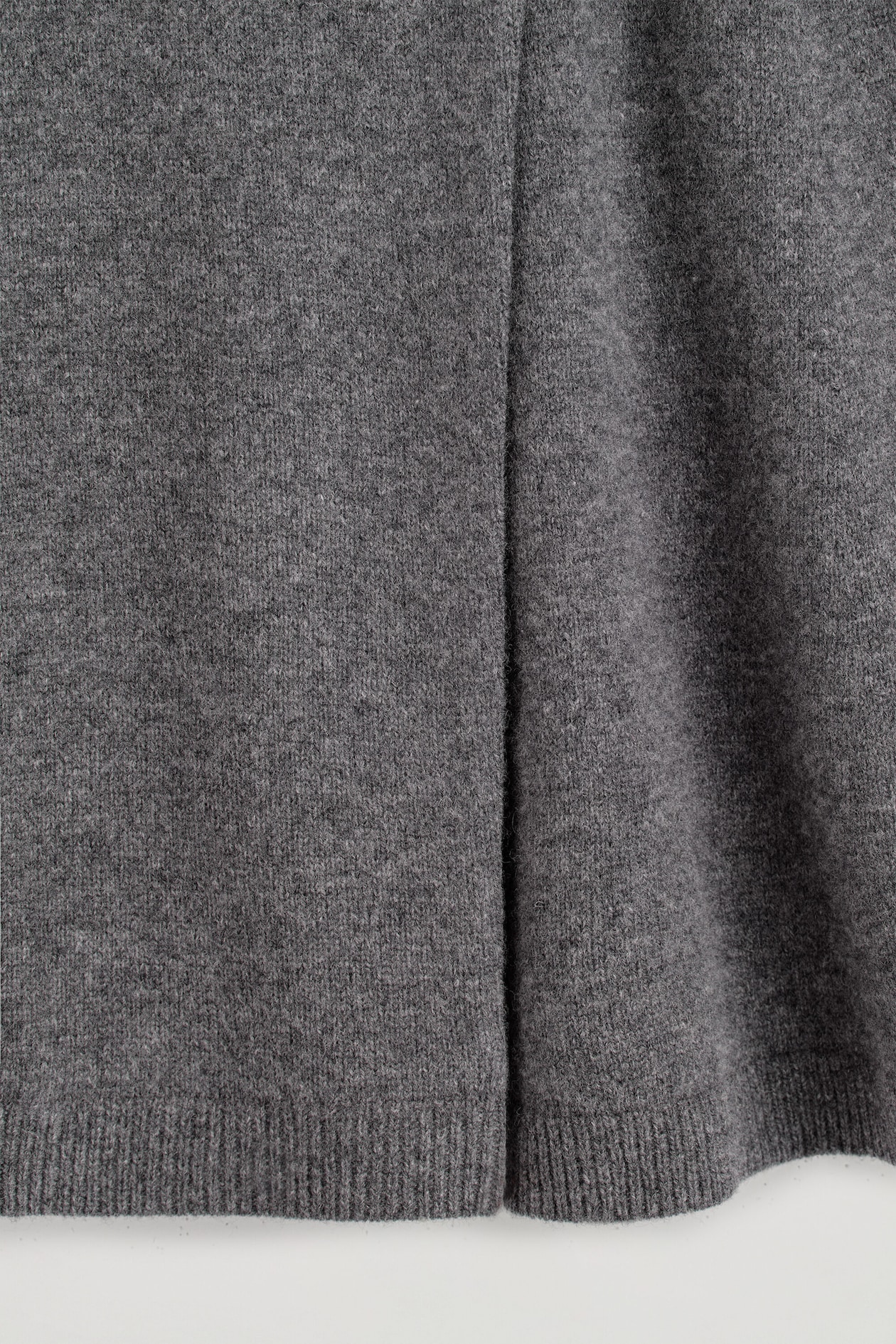 MERINO WOOL MINI WRAP SKIRT — GREY MÉLANGE
