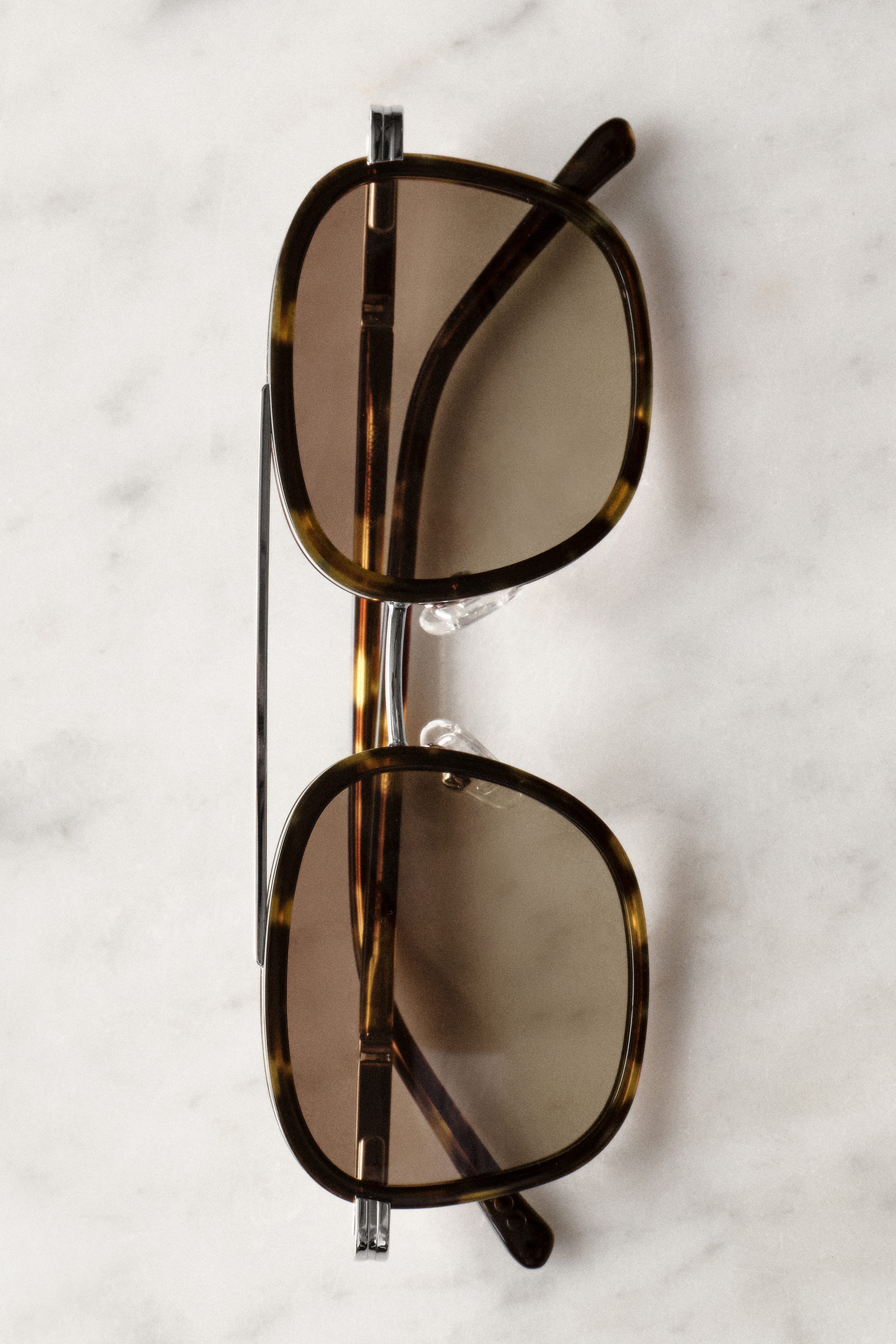 ROUND-FRAME AVIATOR SUNGLASSES