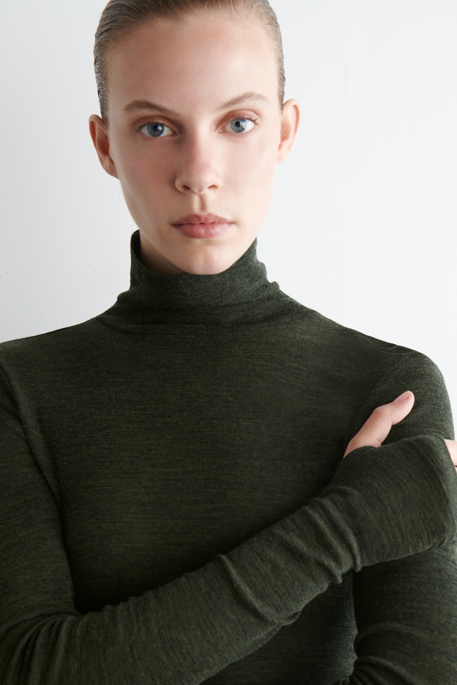 HAUT À COL MONTANT EN LAINE MÉRINOS - VERT FONCÉ CHINÉ/BRUN FONCÉ/BEIGE CLAIR CHINÉ/NAVY - 4