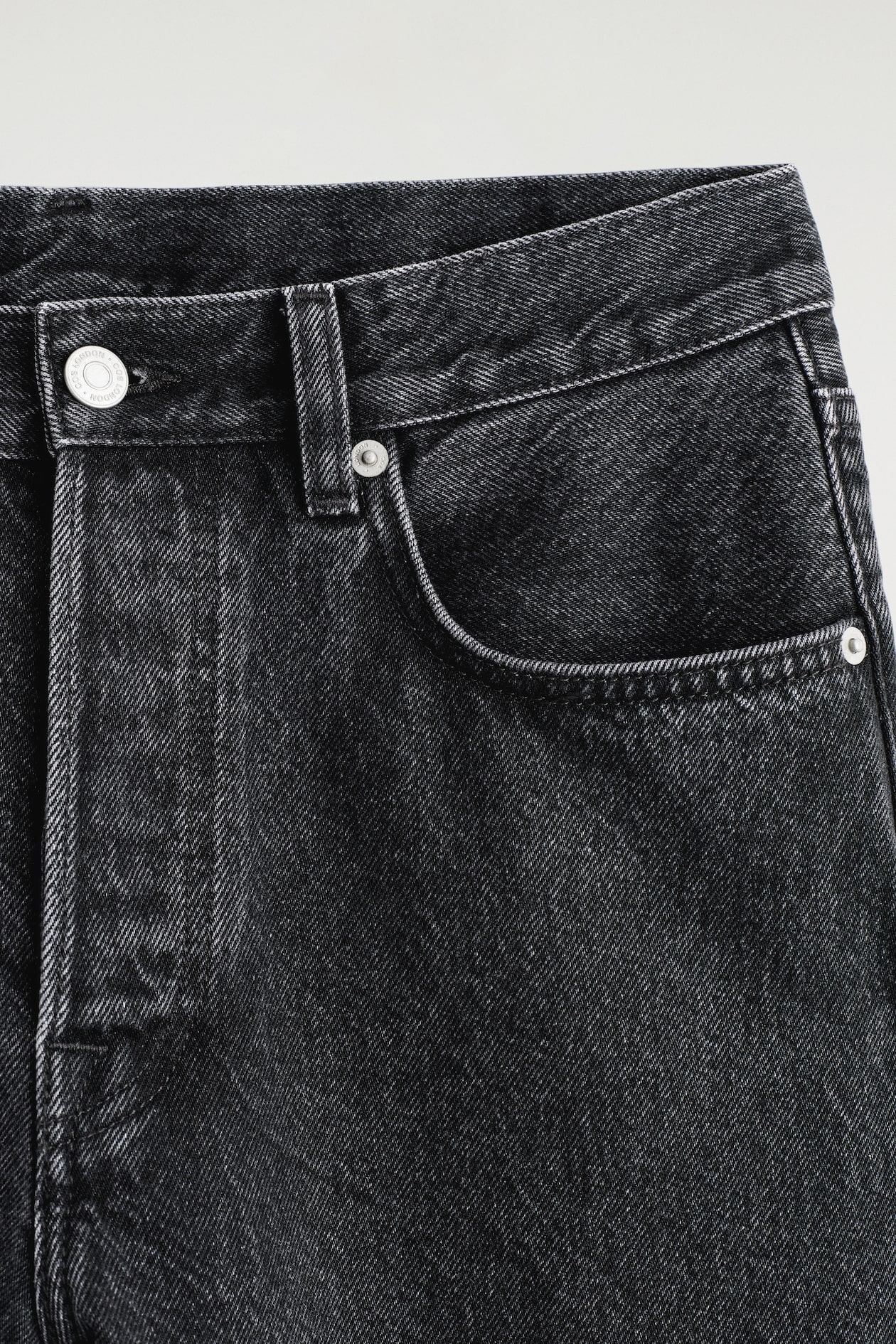PIPELINE SLIM-LEG JEANS — BLACK