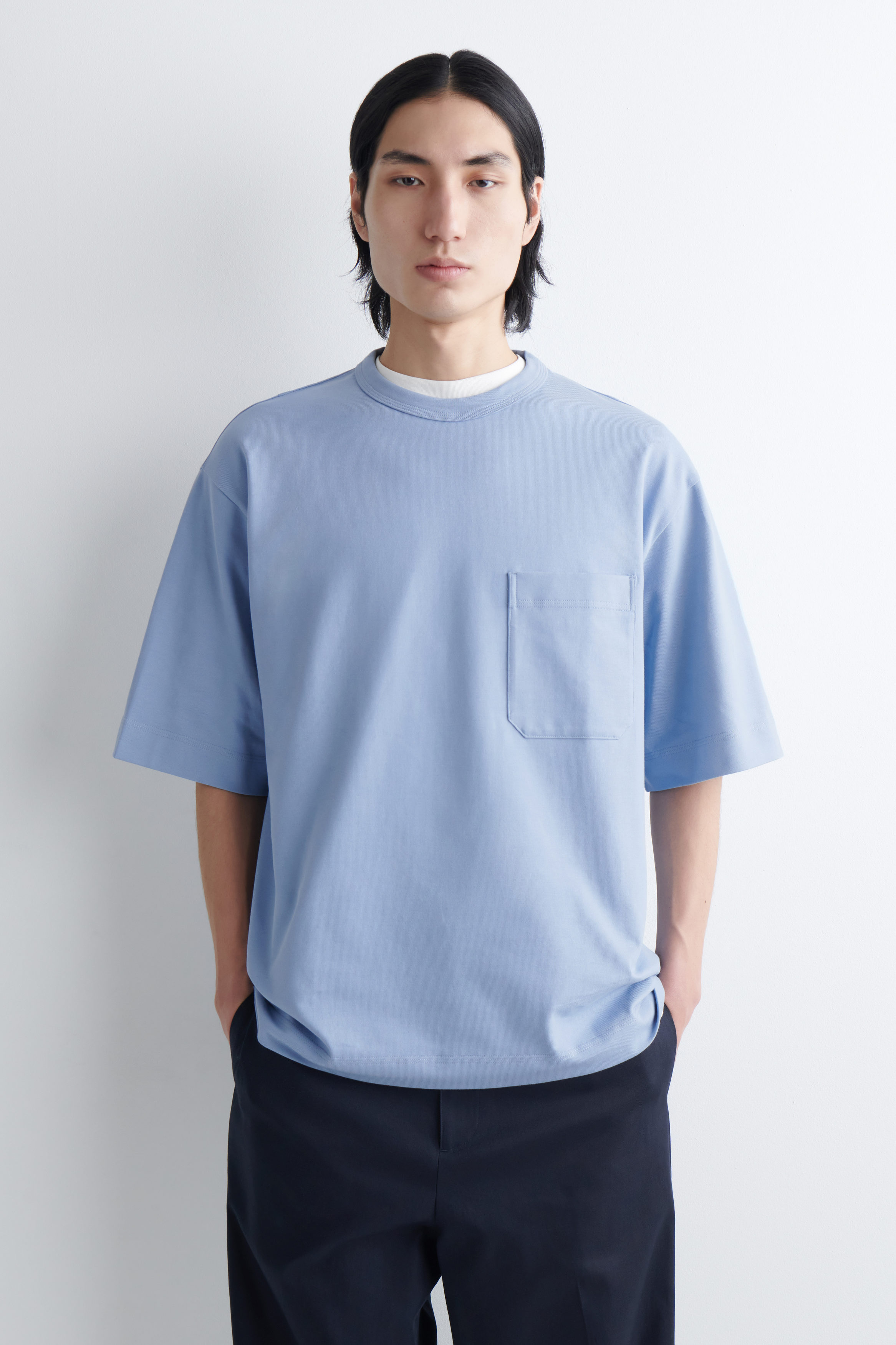 OVERSIZED HEAVYWEIGHT T-SHIRT - LIGHT BLUE | COS US