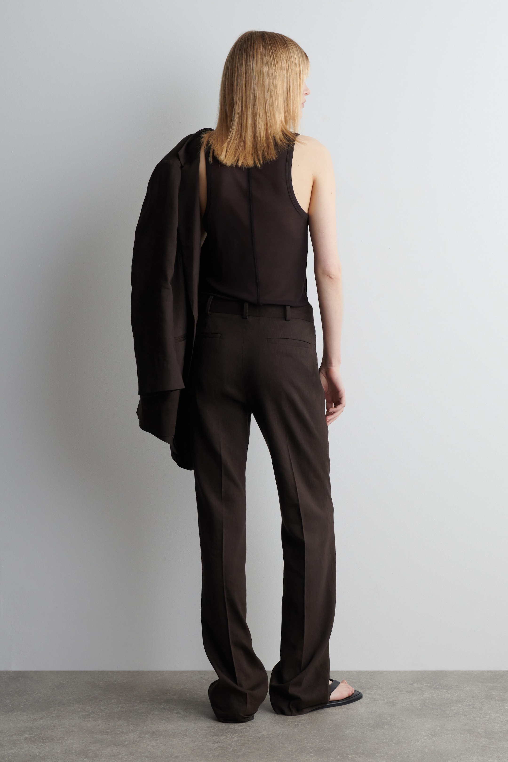 PANTALONI SARTORIALI A GAMBA DRITTA IN LINO