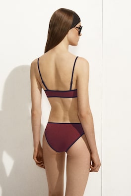 CONTRAST-TRIMMED SCOOP-NECK BIKINI TOP — RED / NAVY 3