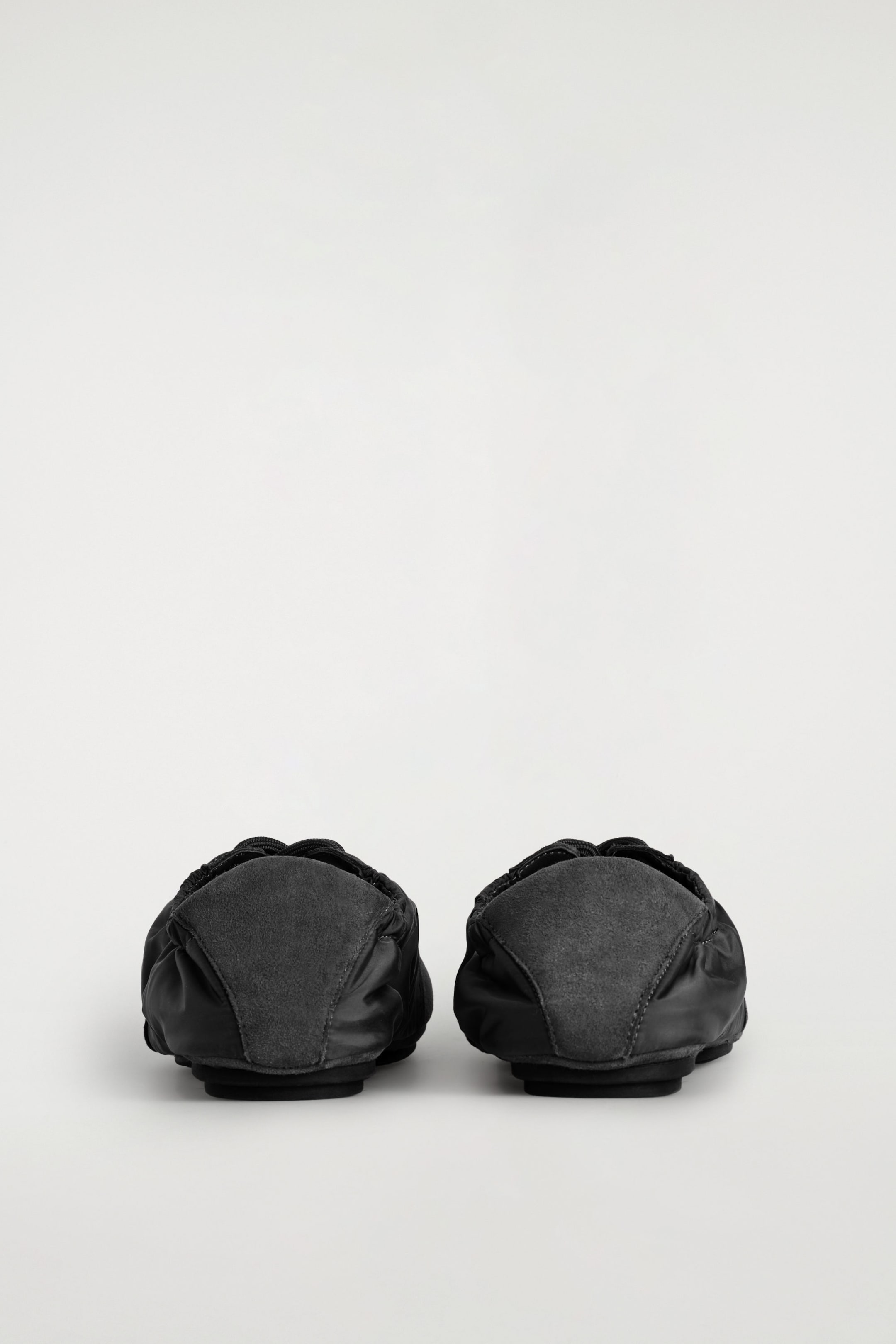 StillMedia/DescriptiveStillLife